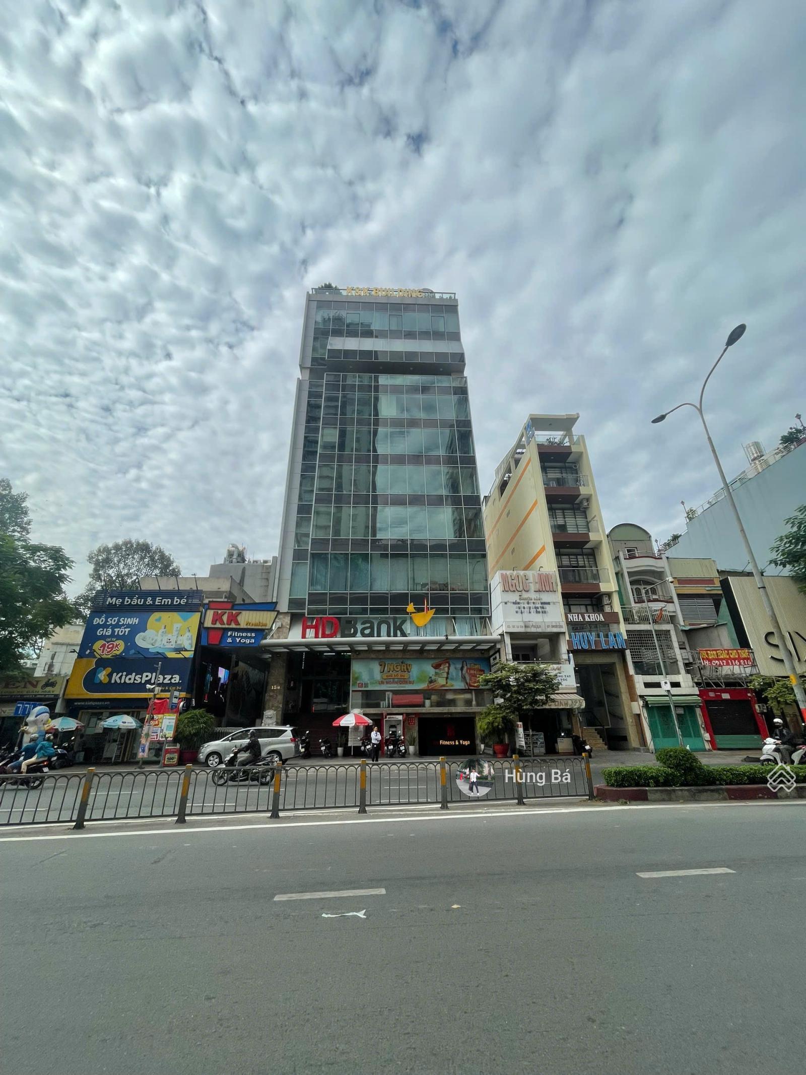 Quá hiếm! Bán gấp tòa nhà mặt tiền Lý Phục Man - DT: 12 x 40m - hầm 7 tầng - HĐT: 350tr. Giá 60 tỷ