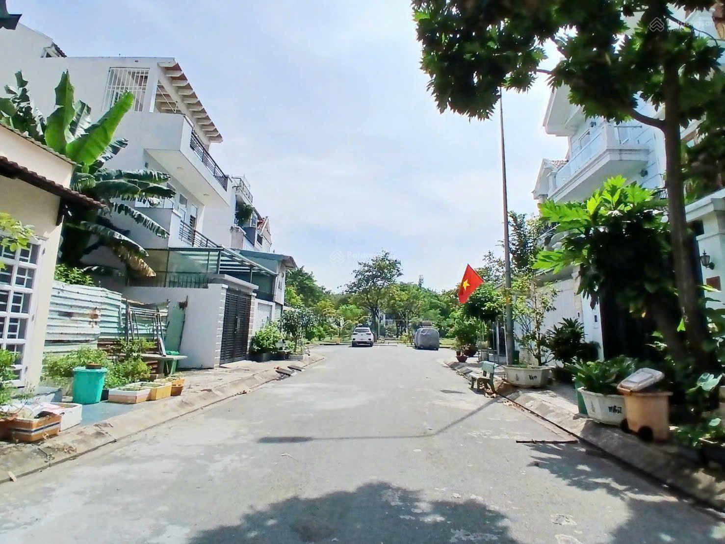 KDC Gia Hòa đất trống 8x28m2 đường 12m
ĐỖ XUÂN HỢP, PHƯỚC LONG B, THỦ ĐỨC