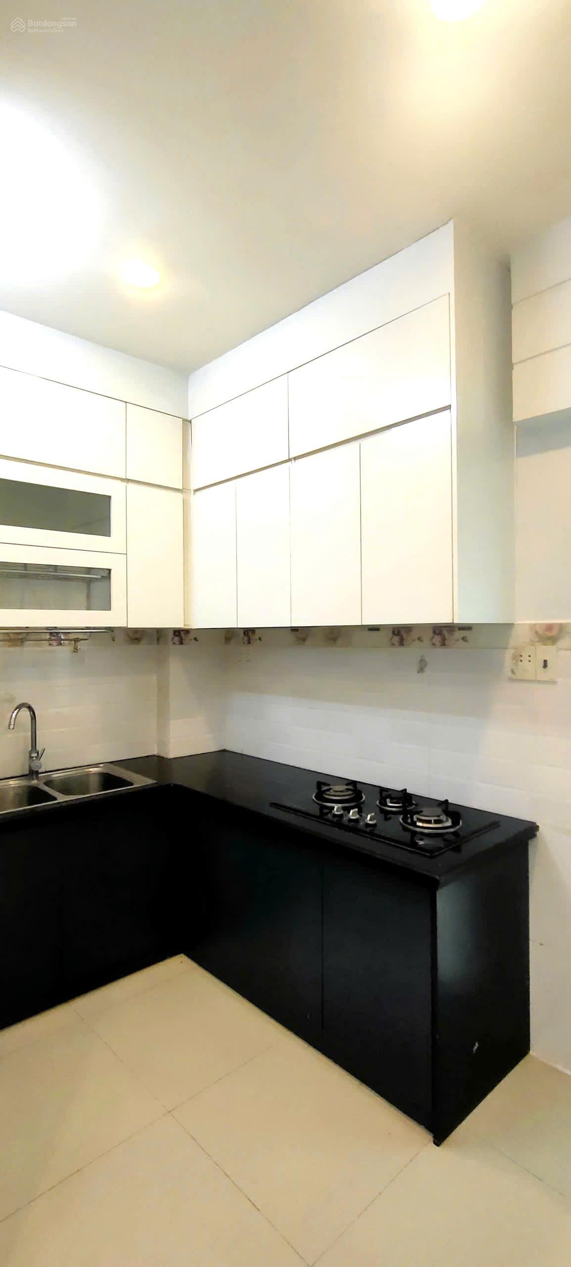 Nhỉnh 10 tỷ Sở hữu ngay nhà MT Gần chợ Phạm Thế Hiển Q8. (3.73x21,55) SHR, Hoàn Công 5Tầng, NỞ HẬU