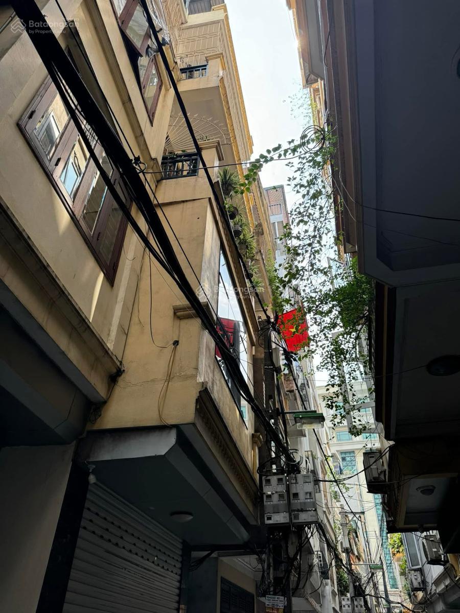 Bán NR Đống Đa 52m2, ô tô vào nhà, 40m ngõ thẳng tắp ra phố, lô góc, nở hậu, nhà dân xây KCBT