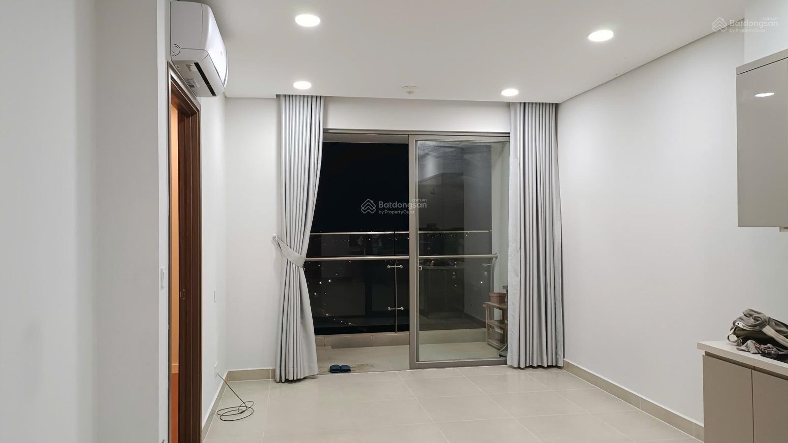 River Panorama cho thuê gấp căn hộ 2PN 2WC giá 10.5 NTCB xem nhà 24/7