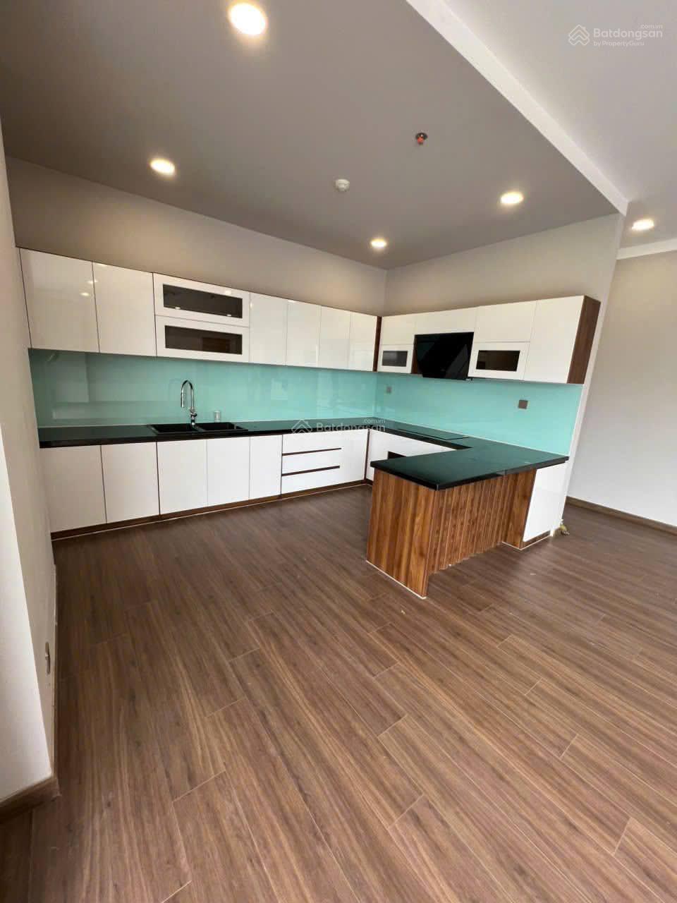 Cho thuê căn hộ D'Verano 4PN, 155m2, nội thất co bản , bàn giao ngay giá chỉ 42tr (TL)