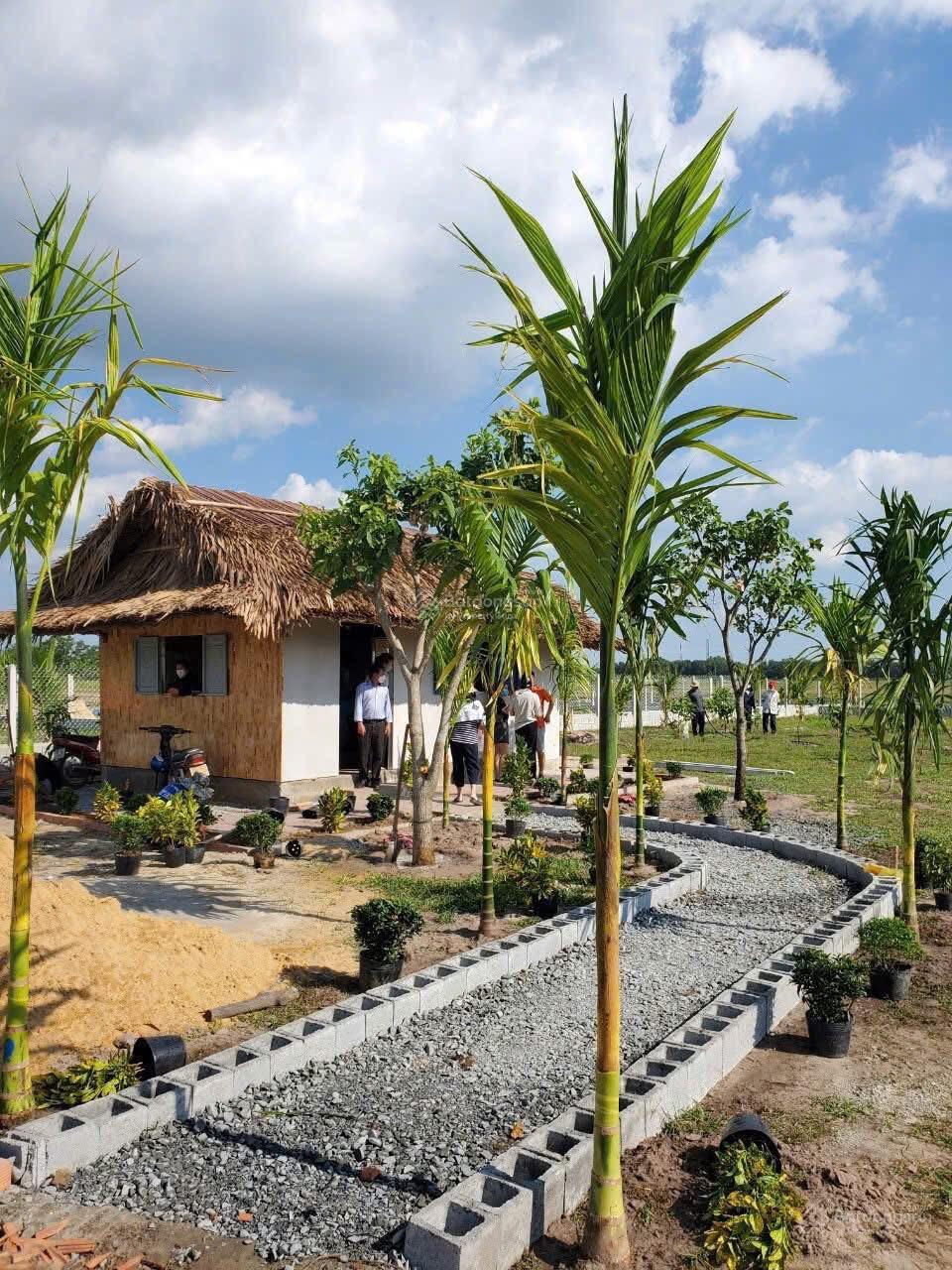 Bán đất vườn view suối Hòa Vang. Cách TT TP 15km.