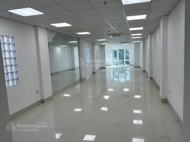 Cho thuê văn phòng 30 triệu, 150m2 tại Bà Triệu, Hà Nội Cho thuê văn phòng 30 triệu, 150m2 tại Bà Triệu, Hà Nội