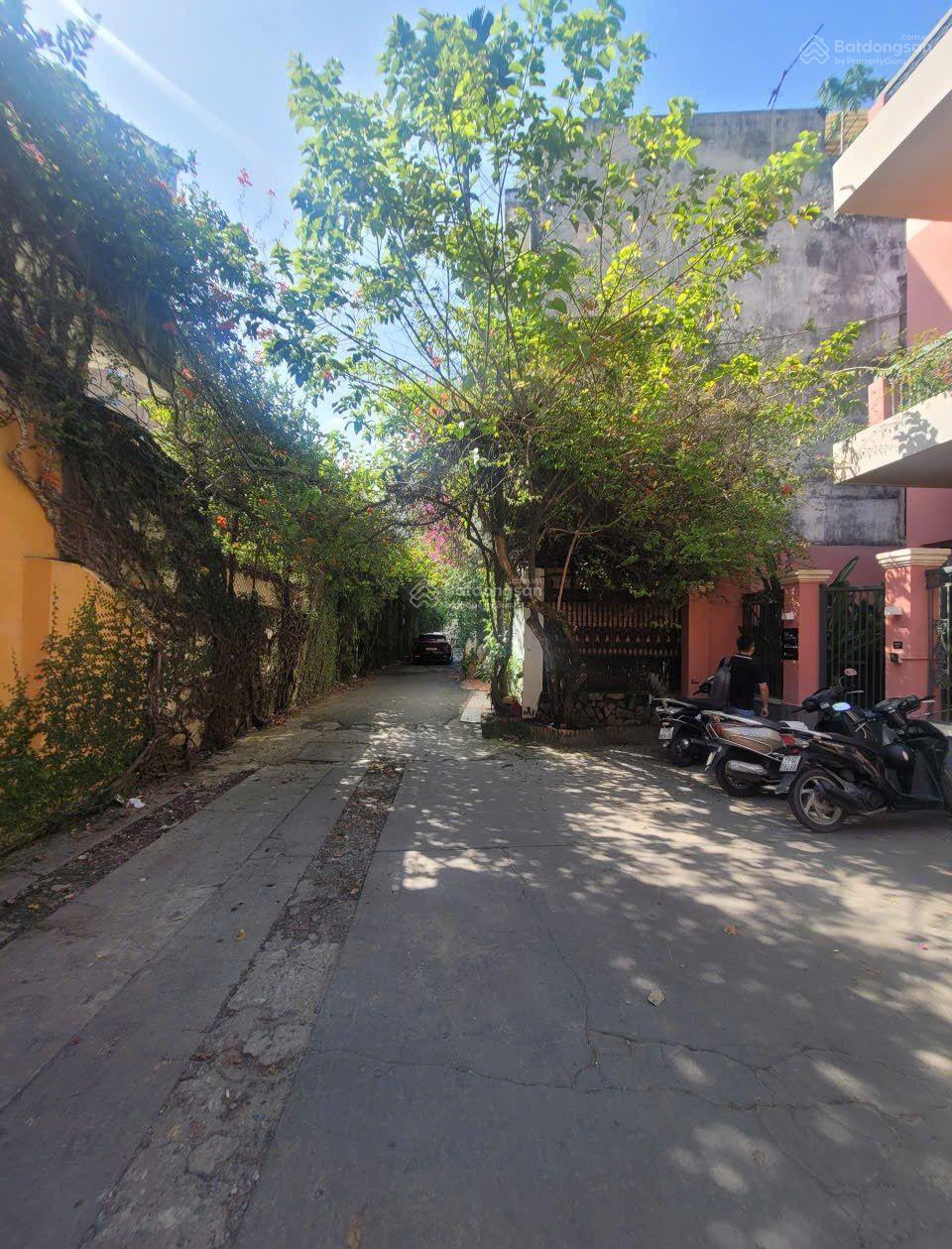 Siêu hiếm. Villa dt lớn, ngang khủng 14m, khu vip Điện Biên Phủ - Nguyễn Cửu Vân - chỉ 50 tỷ tl