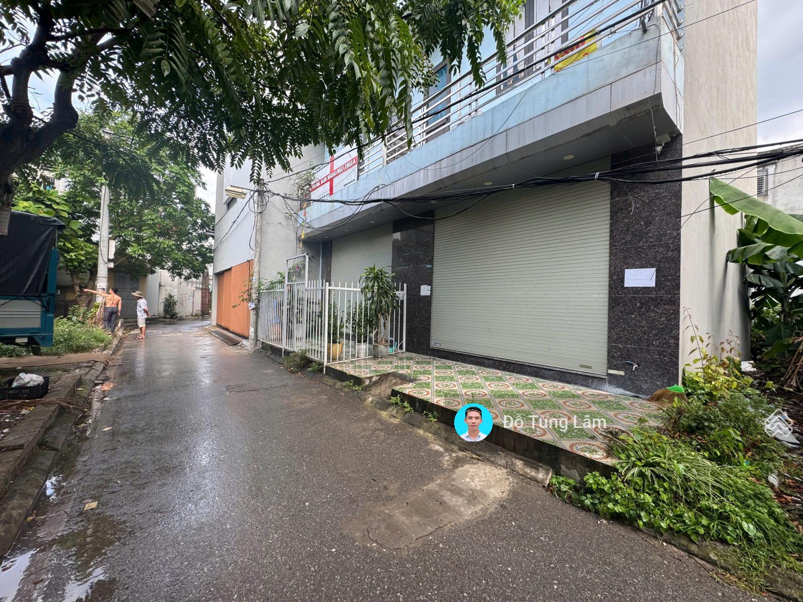 Nhà 3 tầng Cự Khối 95,7m2 - Mặt tiền rộng, đường ô tô, nơi an cư lý tưởng