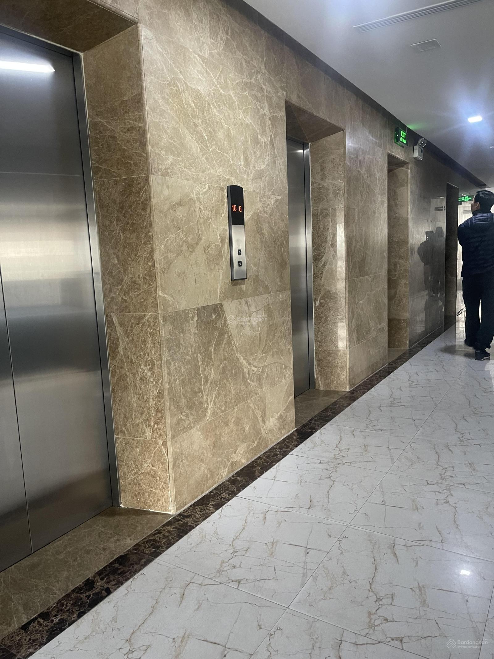 BQL cho thuê toà nhà văn phòng DC Building 144 Đội Cấn Ba Đình, 100,150,200,500m từ 261.6 nghìn/m2