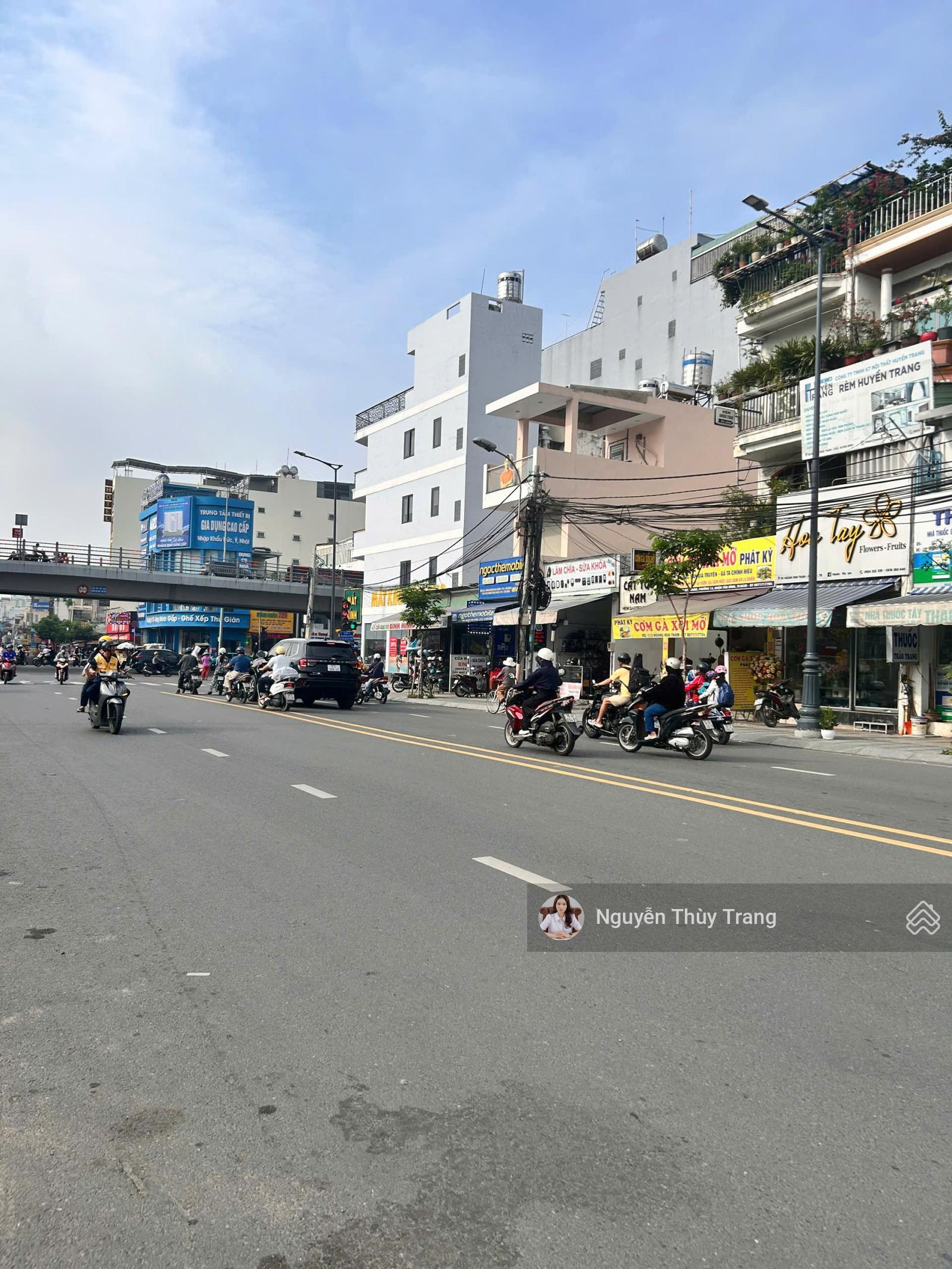 (Siêu hiếm) mặt tiền đường Hoàng Hoa Thám, ngang 7.8m, gần Ga T3, đất tiện xây mới (Siêu hiếm) mặt tiền đường Hoàng Hoa Thám, ngang 7.8m, gần Ga T3, đất tiện xây mới