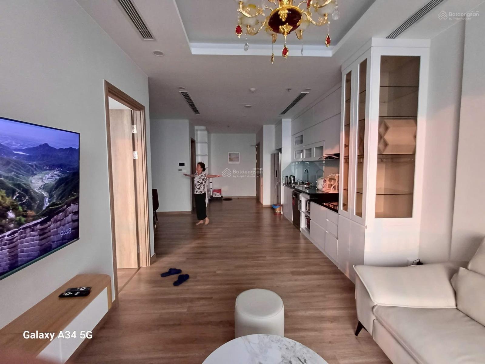 Cho thuê căn 3 phòng ngủ Onsen view hồ, sân golf trục 08 giá 22tr/tháng, LH 0961 694 ***