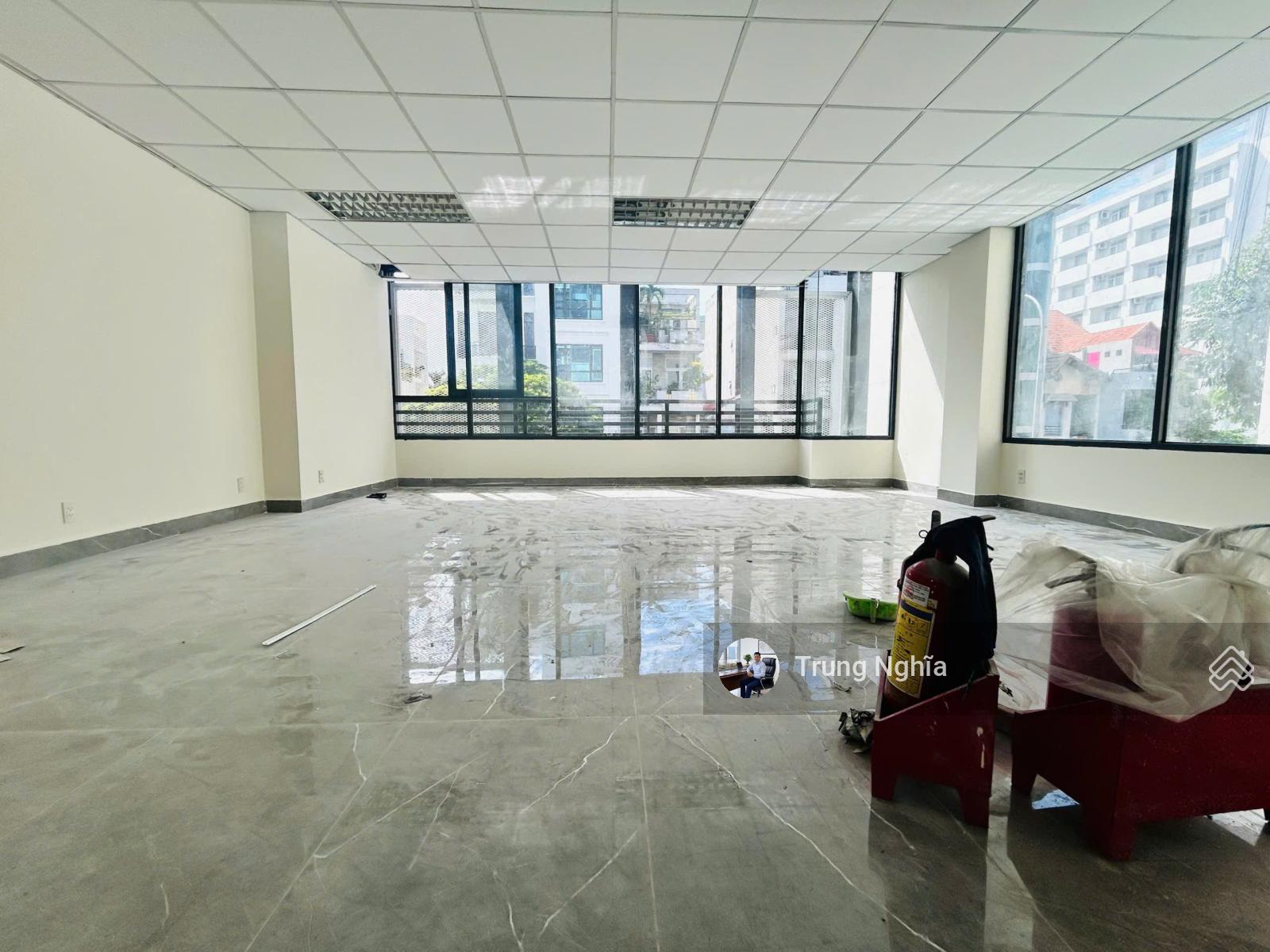 Tòa Nhà Đường Trần Hữu Trang diện tích: 9x18m hầm 5 tầng cho thuê Tòa Nhà Đường Trần Hữu Trang diện tích: 9x18m hầm 5 tầng cho thuê