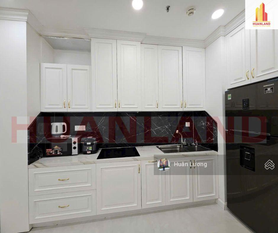 Kẹt tiền bán gấp căn 1PN+1 đa năng, DT 61m2 tại Hà Đô Centrosa Q10 đã có sổ hồng view thoáng đẹp Kẹt tiền bán gấp căn 1PN+1 đa năng, DT 61m2 tại Hà Đô Centrosa Q10 đã có sổ hồng view thoáng đẹp