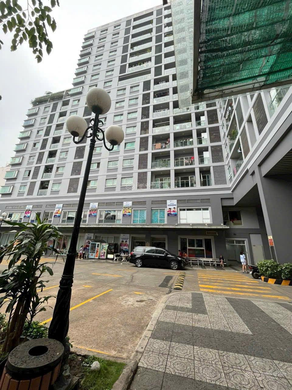 Cần tiền bán gấp căn hộ chung cư Carillon 1, quận Tân Bình, có sổ hồng, 86m2 2PN 2WC gần sân bay