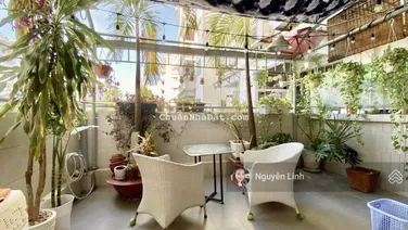 Bán căn hộ 2PN trung tâm Phú Mỹ Hưng, Quận 7. Có sân vườn. Giá mini 5,2tỷ LH 0968 668 ***