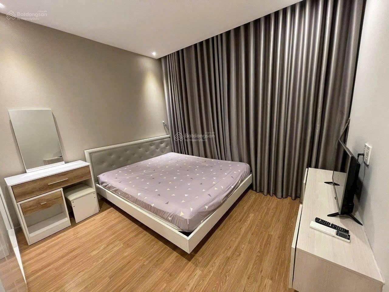 Cho thuê 2PN CC The Gold View 346 Bến Vân Đồn, Quận 4! Diện tích: 77m2, 81m2 2PN 2WC Cho thuê 2PN CC The Gold View 346 Bến Vân Đồn, Quận 4! Diện tích: 77m2, 81m2 2PN 2WC