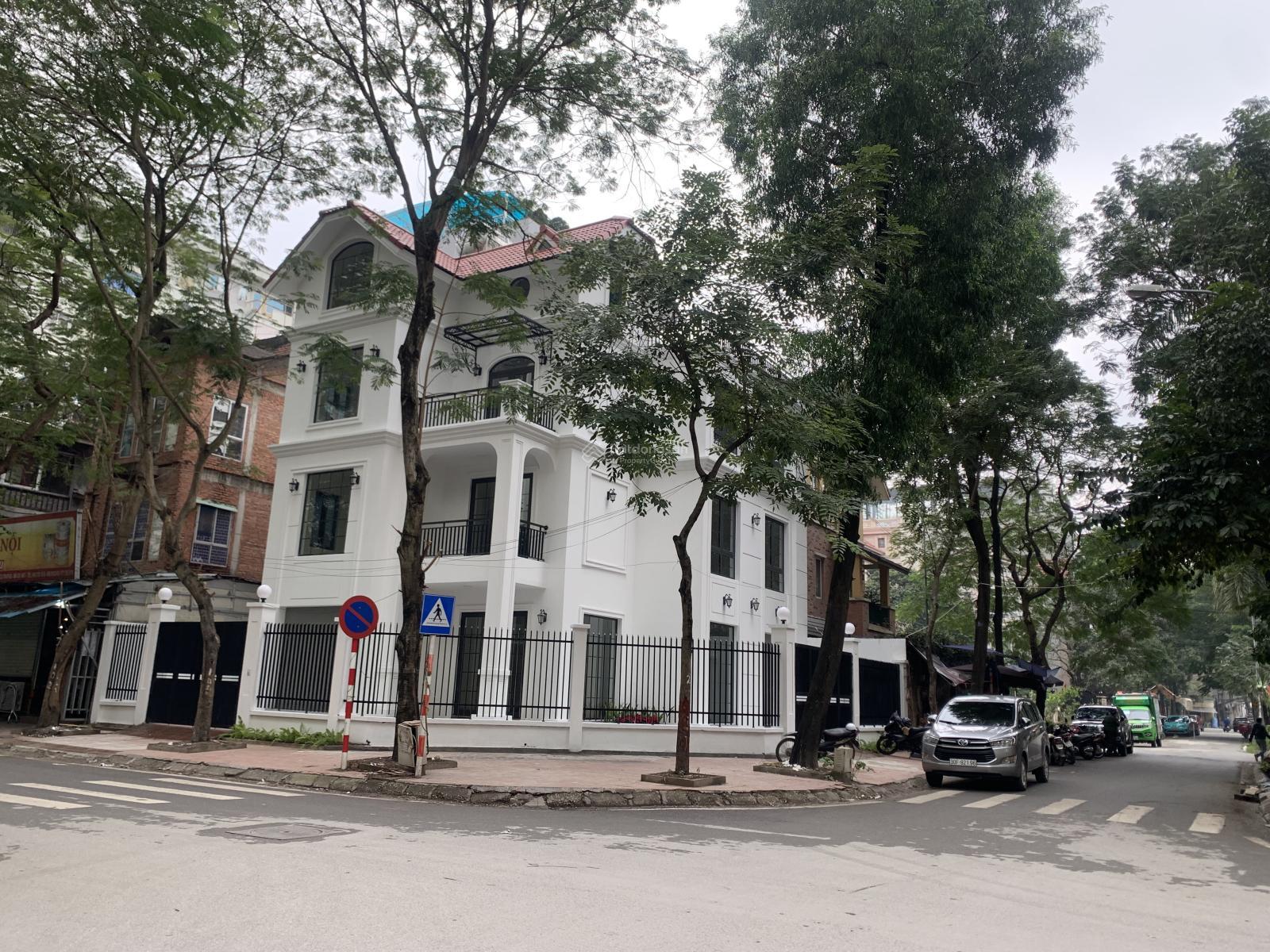 Biệt thự khu đô thị Mễ Trì Hạ Keangnam diện tích 135 m 200 m 240 m 4 tầng lô góc ngon bổ rẻ.