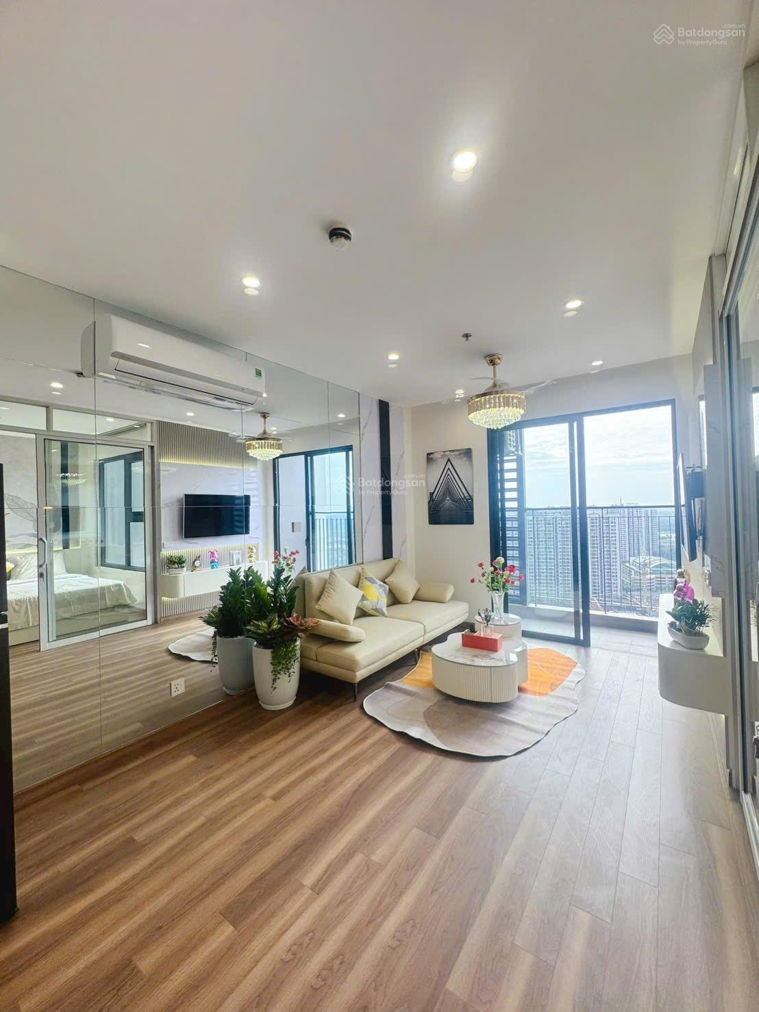 Chính chủ bán studio 38m2 thông thủy cực hiếm tại The London LD2 VHOP1 Chính chủ bán studio 38m2 thông thủy cực hiếm tại The London LD2 VHOP1