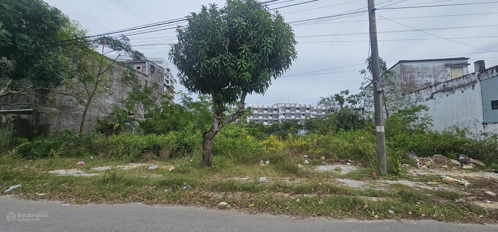 Cần bán nhanh lô đất sạch đẹp DT 150m2, ngang 6m (sát bên trường đại học FPT)