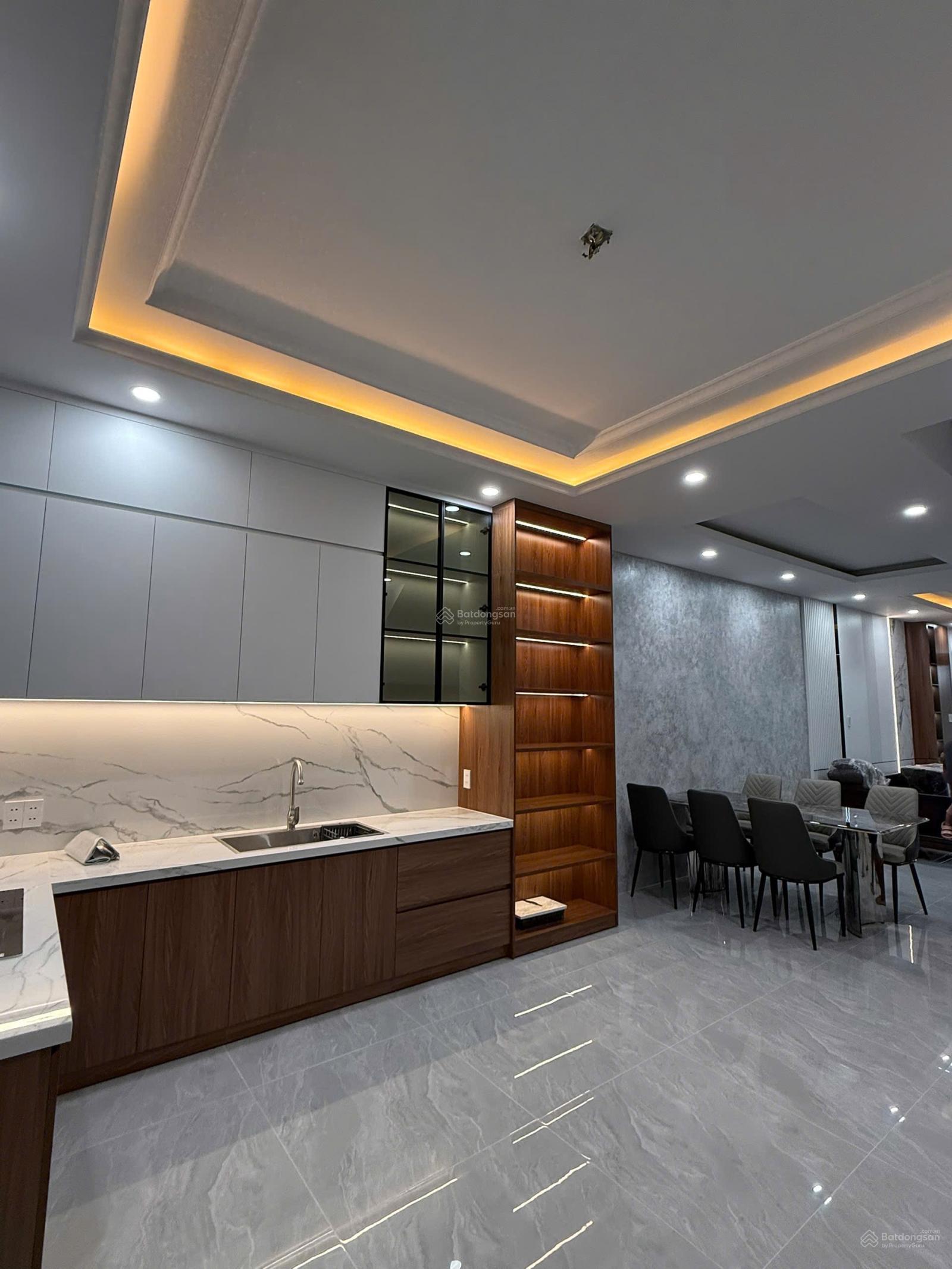 Nhà đẹp gói 2 Mỹ Gia, full nội thất, đường to, hướng Đông giá chỉ 8.7 tỷ(bao tất cả)