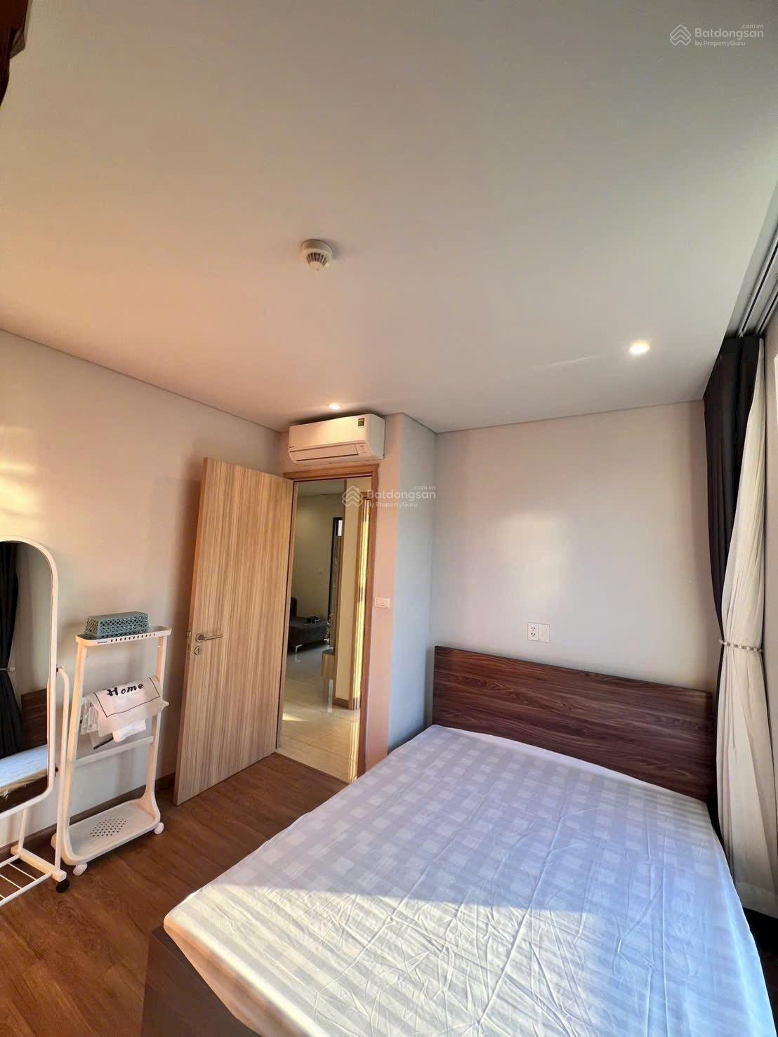 Chính chủ gửi bán chung cư Bim 30 căn góc 2 ngủ 63m2 rẻ hơn thị trường 200tr chỉ 2tỷ3xxLh0988 332 ***