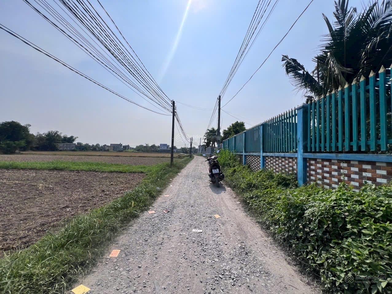 Đất Đức Hoà Đông 1/ Chợ Chiều Dt 10x45m Giá 3ty Đất Đức Hoà Đông 1/ Chợ Chiều Dt 10x45m Giá 3ty