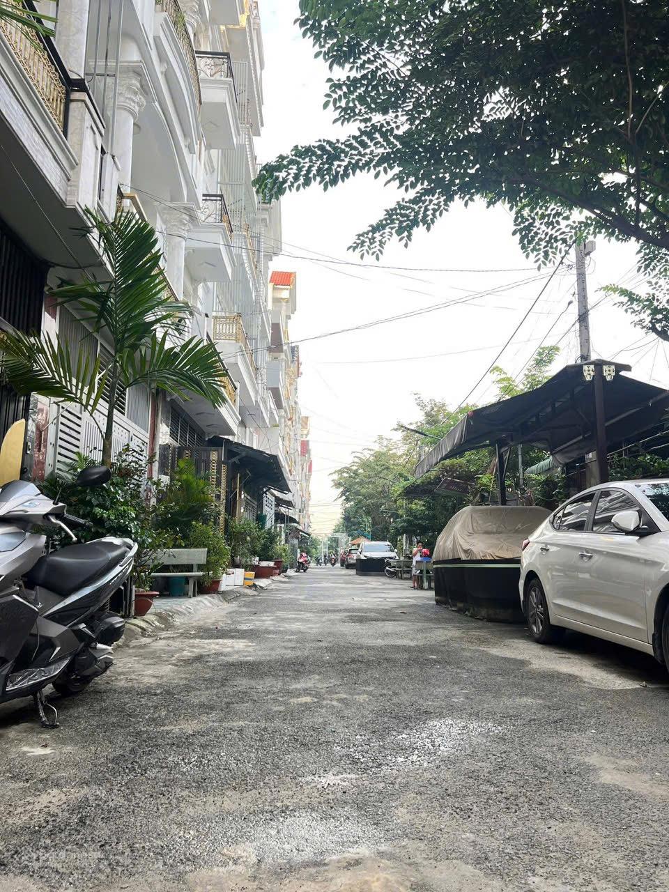 Căn nhà Lê Văn Khương, Quận 12, DT 5x11m nở hậu 5,5m. Giá hời vị trí Vip