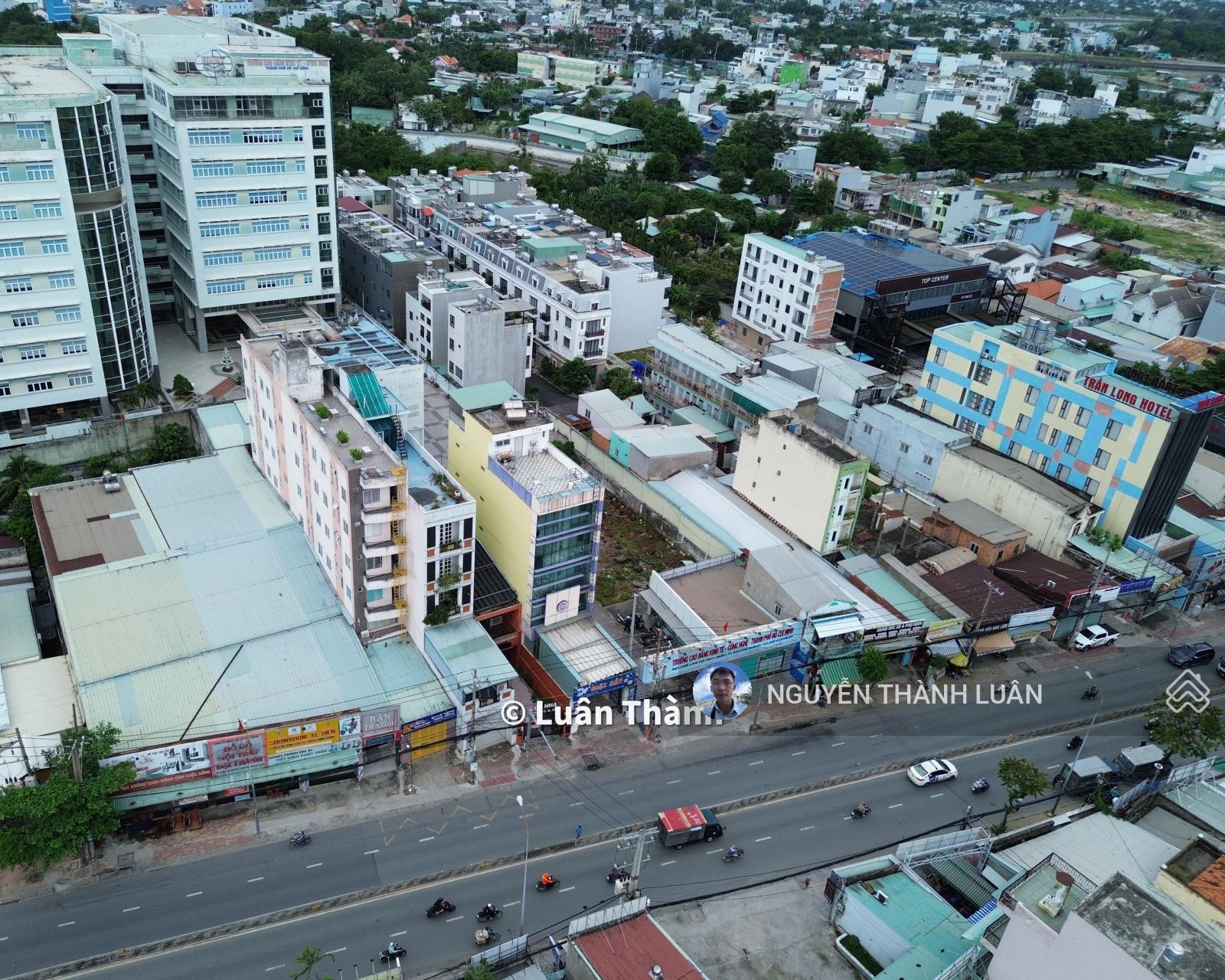 Căn góc mặt tiền Hà Huy Giáp, 105m2 không lộ giới