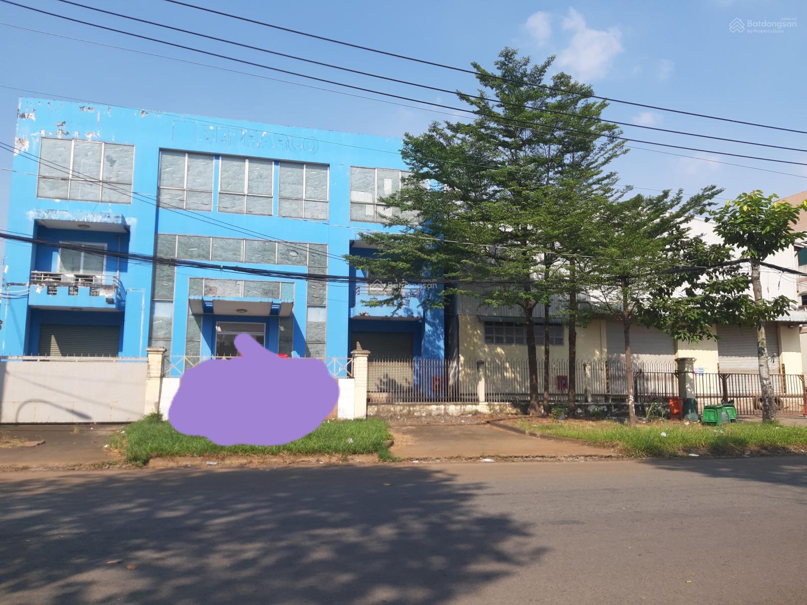 Xưởng KCN tân tạo, xưởng 1, tổng diện tích 4100m2 xưởng 1700m2, xưởng 2, DT 4200m2 xưởng 2000m2 Xưởng KCN tân tạo, xưởng 1, tổng diện tích 4100m2 xưởng 1700m2, xưởng 2, DT 4200m2 xưởng 2000m2