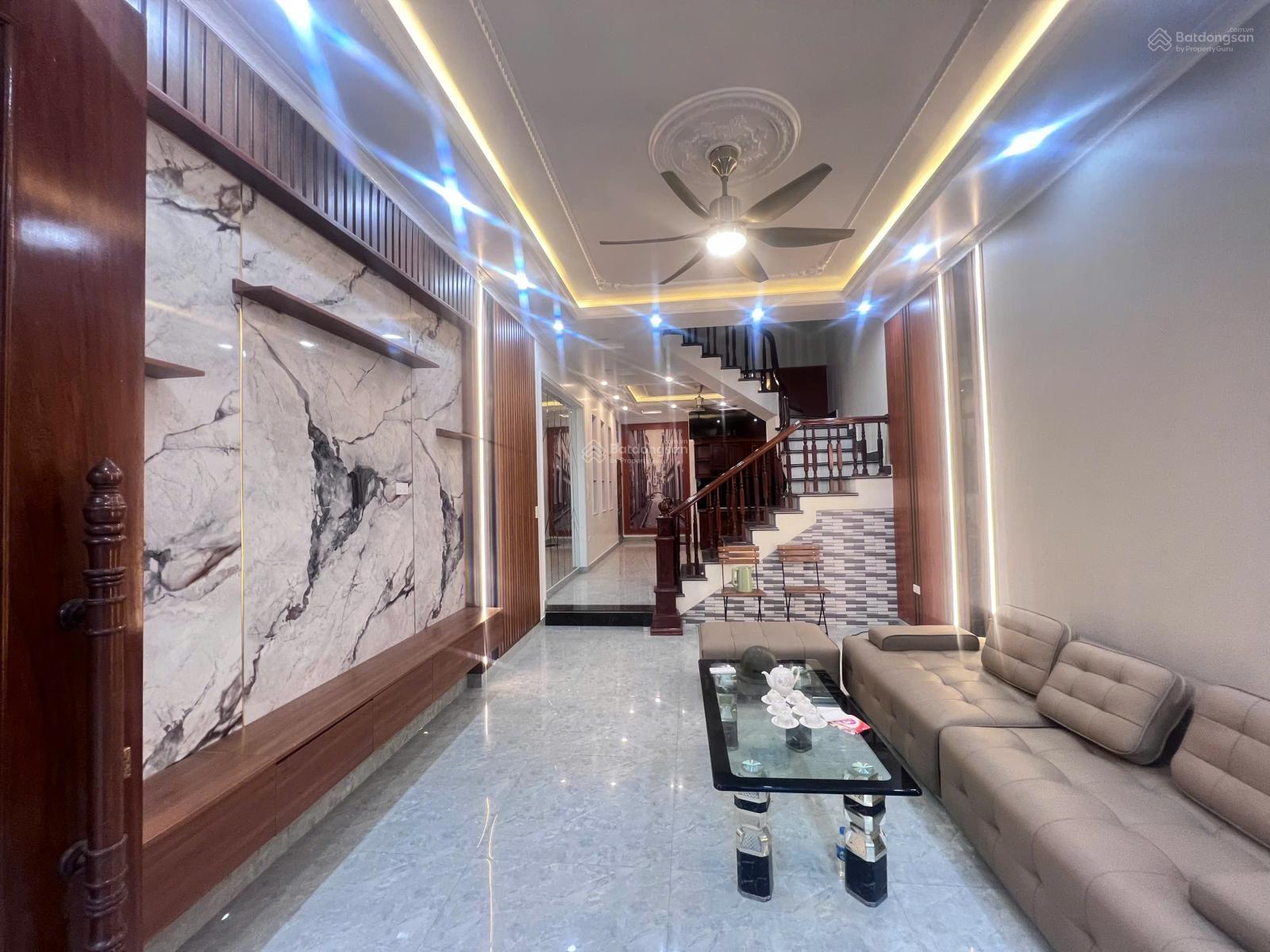 Gia đình chuyển Hà Nội cần bán nhà mặt ngõ 261 đường Trần Nguyên Hãn - Lê Chân - HP