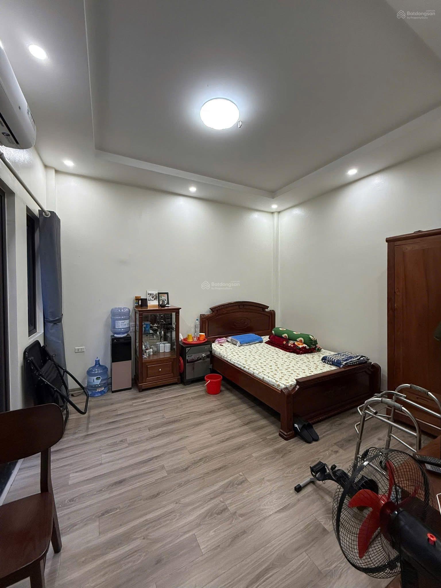 SIÊU PHẨM HAI BÀ TRƯNG - NHÀ MỚI 6 TẦNG - GẦN PHỐ - SỔ ĐẸP - HÀNG HIẾM DƯỚI 9 TỶ !