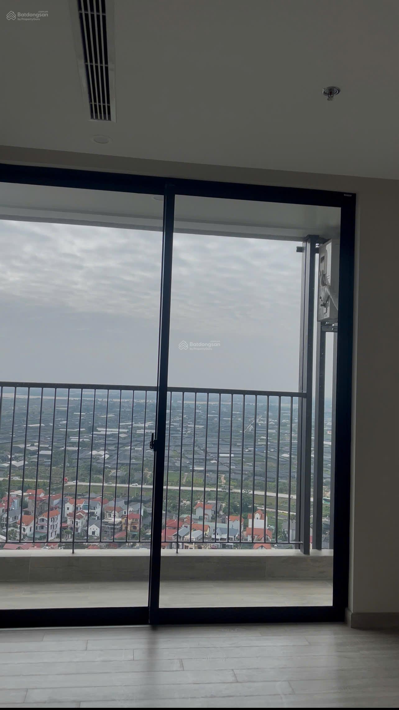 Bán căn Studio Skyforest Ecopark 30.1 m2, tầng đẹp, giá 2,620 tỷ bao phí LH 0934 373 ***