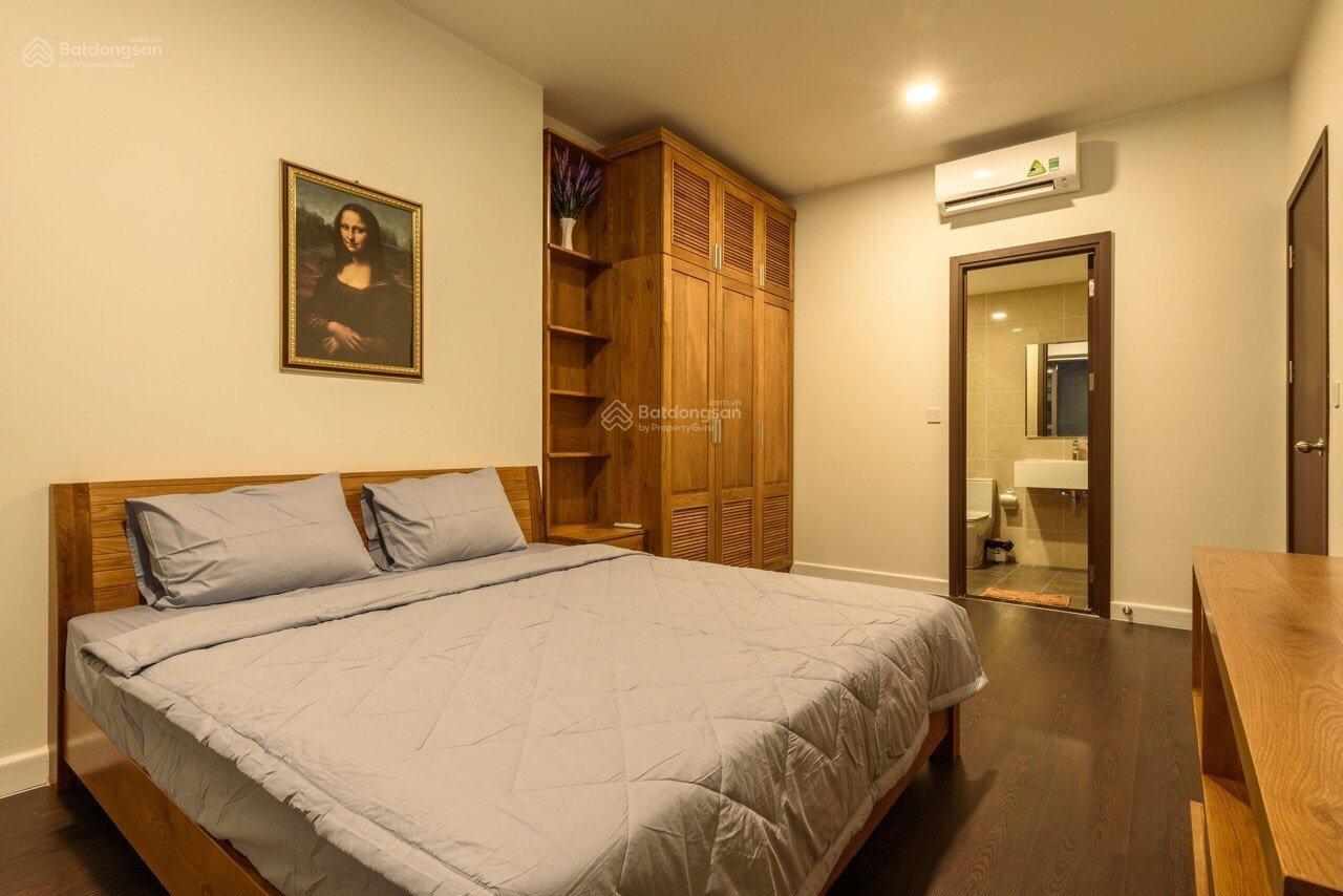 Cần bán nhanh căn hộ 2PN (75m2) The Tresor - 8.3 tỷ - View sông 0918 753 ***