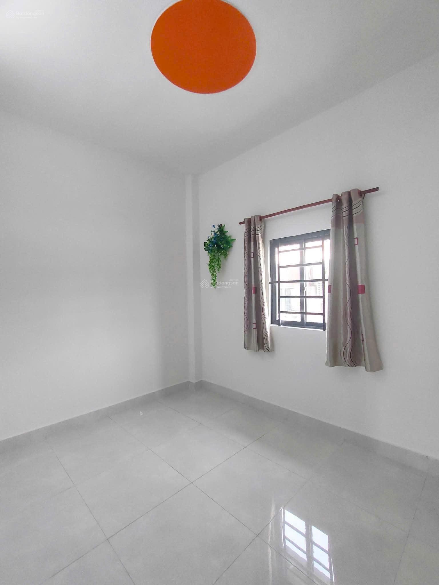 Bán nhà 1 trệt 1 lầu, diện tích 4mx15m, 2PN, 2WC, Tân Kim, Cần Giuộc