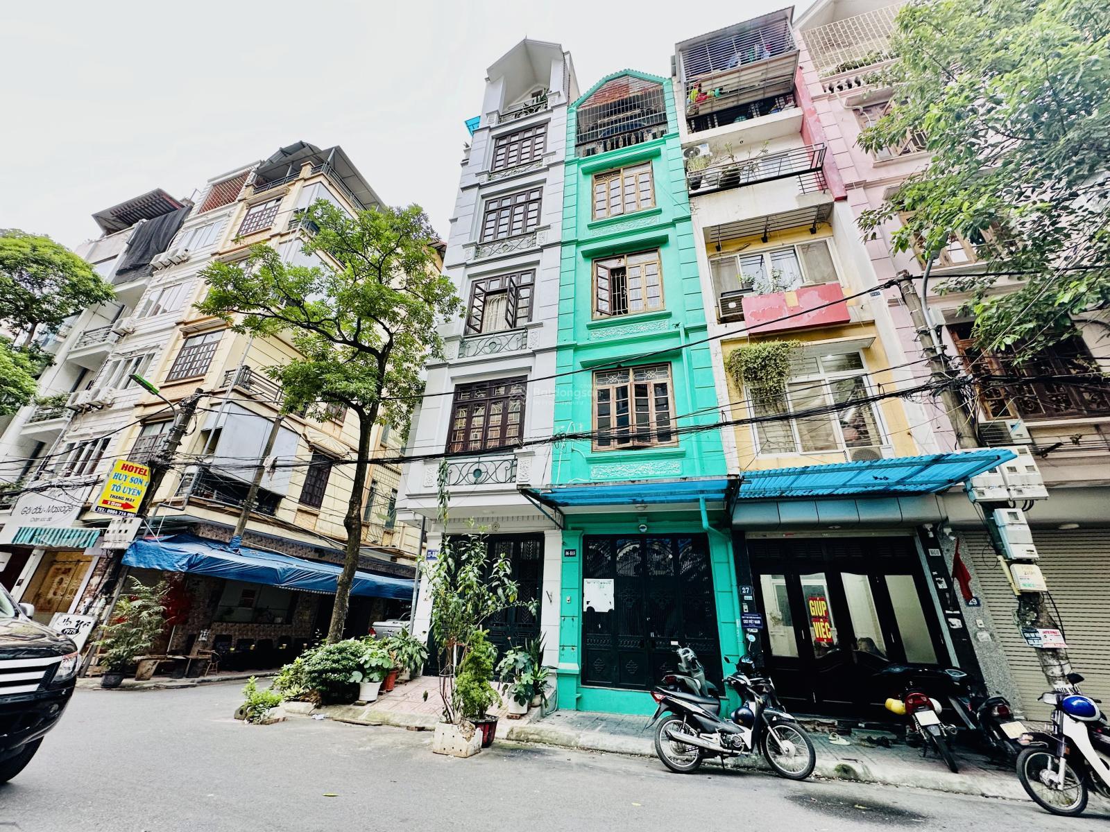 Bán tòa căn hộ cho thuê Nguyễn Khánh Toàn, 105m², lô góc, 6 tầng thang máy, ô tô tránh, 21 tỷ TL