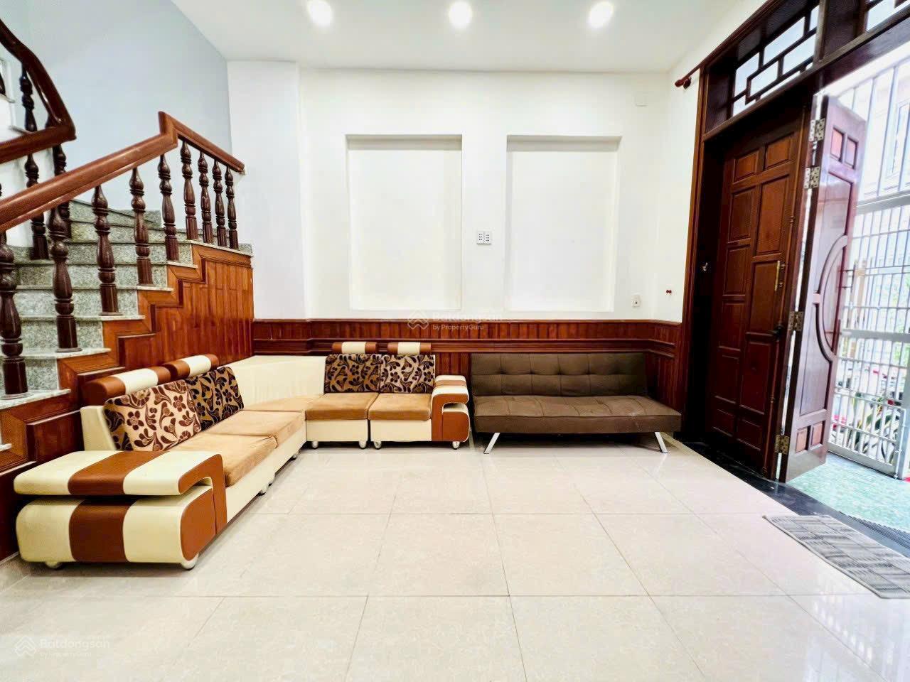 Cho thuê nhà 2 lầu giá 12,5 triệu/tháng phường Bình Trưng, TPHCM