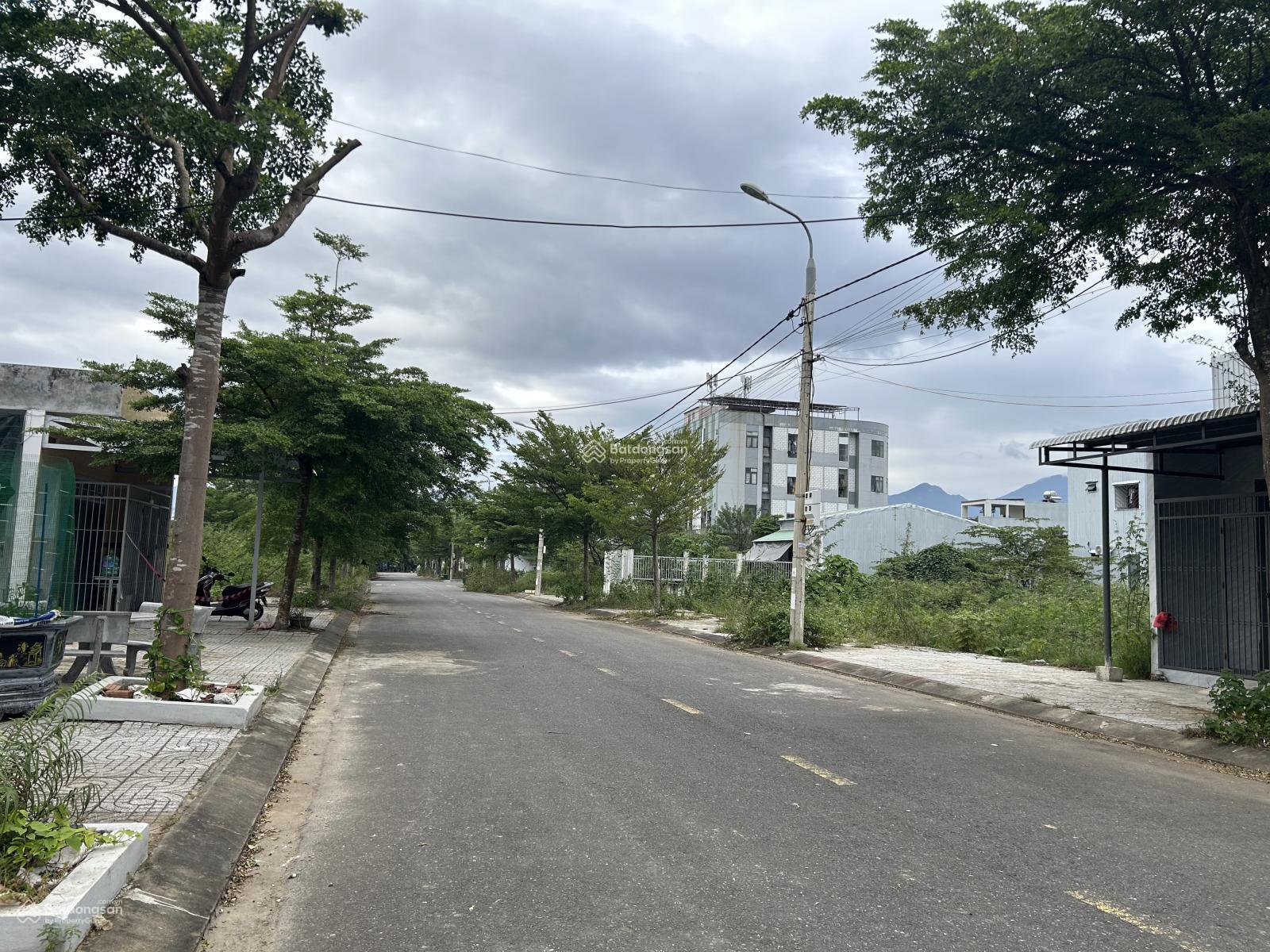 Bán đất MT 7m5 Hồng Phước 2, Liên Chiểu, gần 9 tòa chung cư đang xây. Lô sạch đẹp, ko dính cống trụ