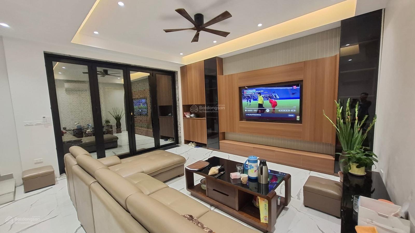 Bán nhà Triệu Việt Vương- Hoàn Kiếm sát phố 6 tầng thang máy DT 50m giá 22,5 tỷ có thương lượng Bán nhà Triệu Việt Vương- Hoàn Kiếm sát phố 6 tầng thang máy DT 50m giá 22,5 tỷ có thương lượng