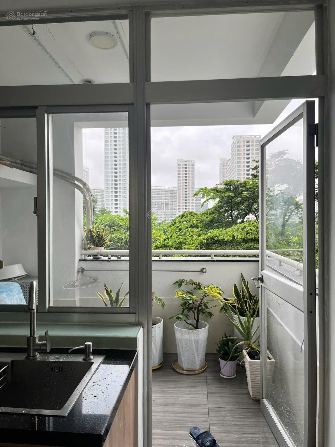 Bán CC Hưng Vượng 3, 84m2 2PN 2WC 4,5tỉ chốt, LH: 0937 961 *** Thảo