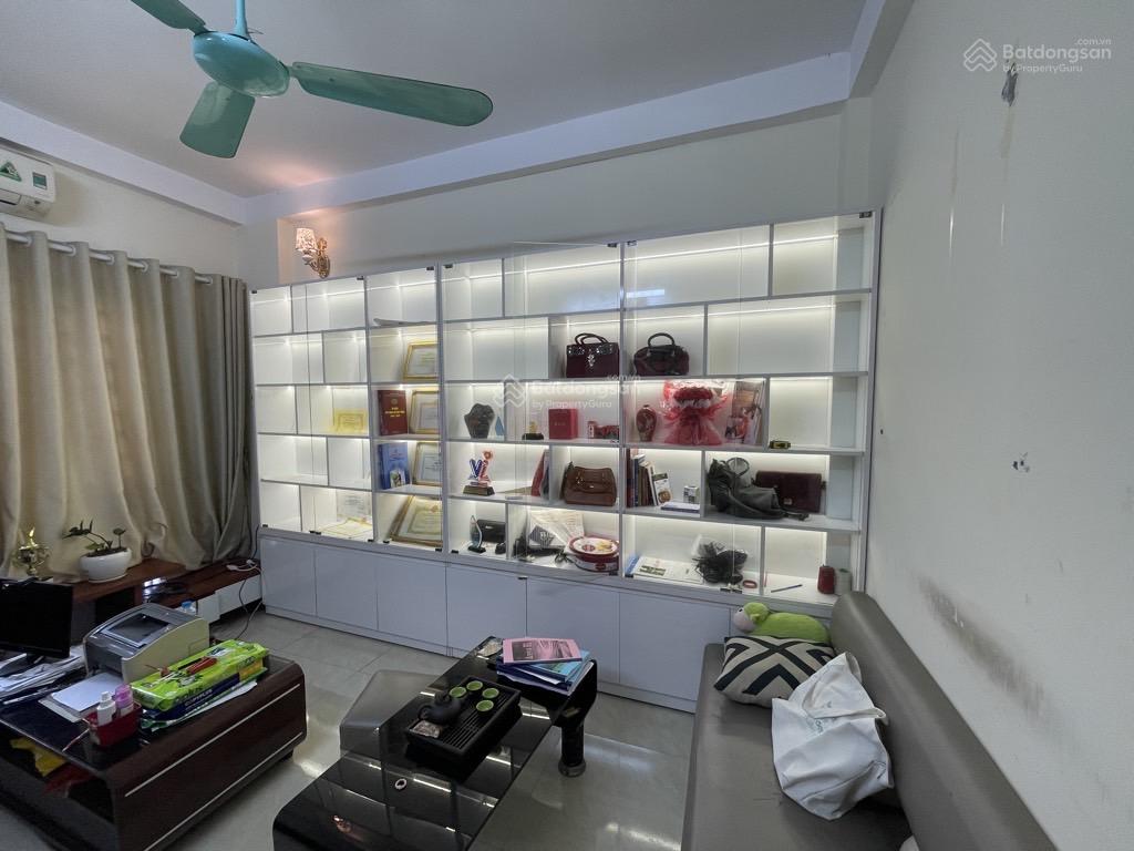 6,7 Tỷ - Rẻ nhất Long Biên - Nhà Cự Khối - 41m2 - ô tô đỗ cửa - ngõ thông - trung tâm