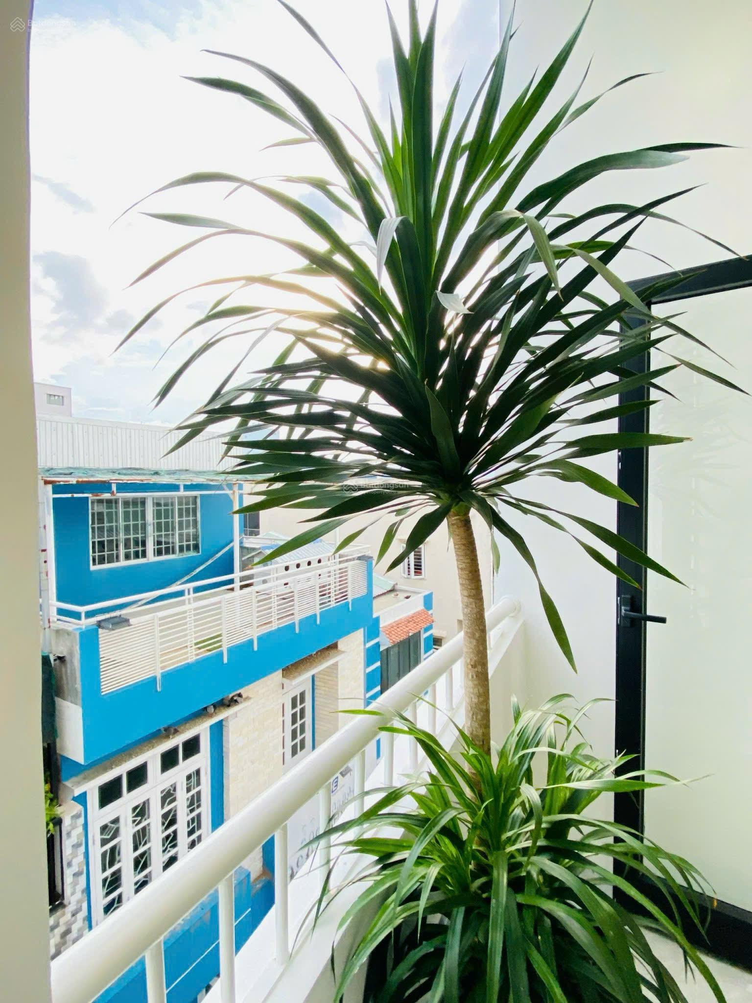 Bán tòa căn hộ 18 phòng đường Lê Đình Lý, trung tâm Hải Châu doanh thu 1,5 tỷ/năm full phòng