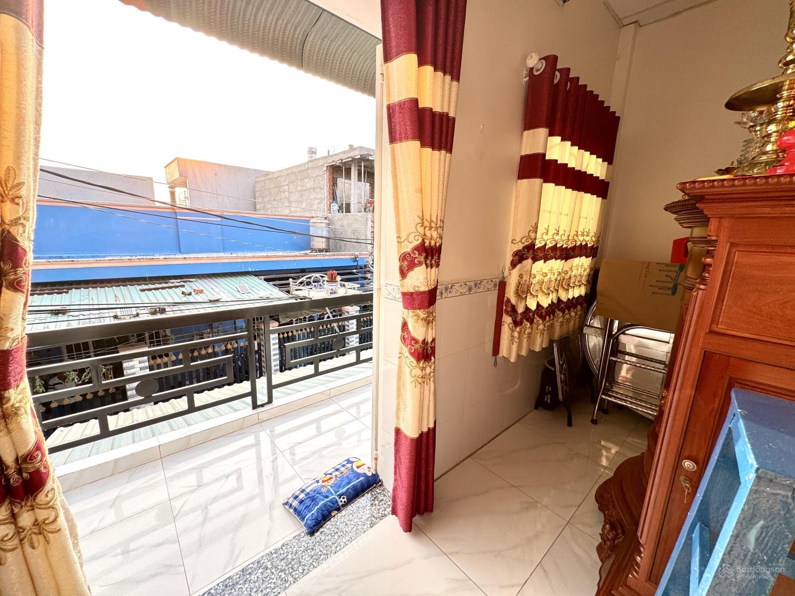 Chủ gởi bán nhà hoàn công 1trệt 1lầu Tân Vạn, 4,2x16=77,1m2, 3PN, sát chợ Tân Vạn, hẻm 3 gác thông