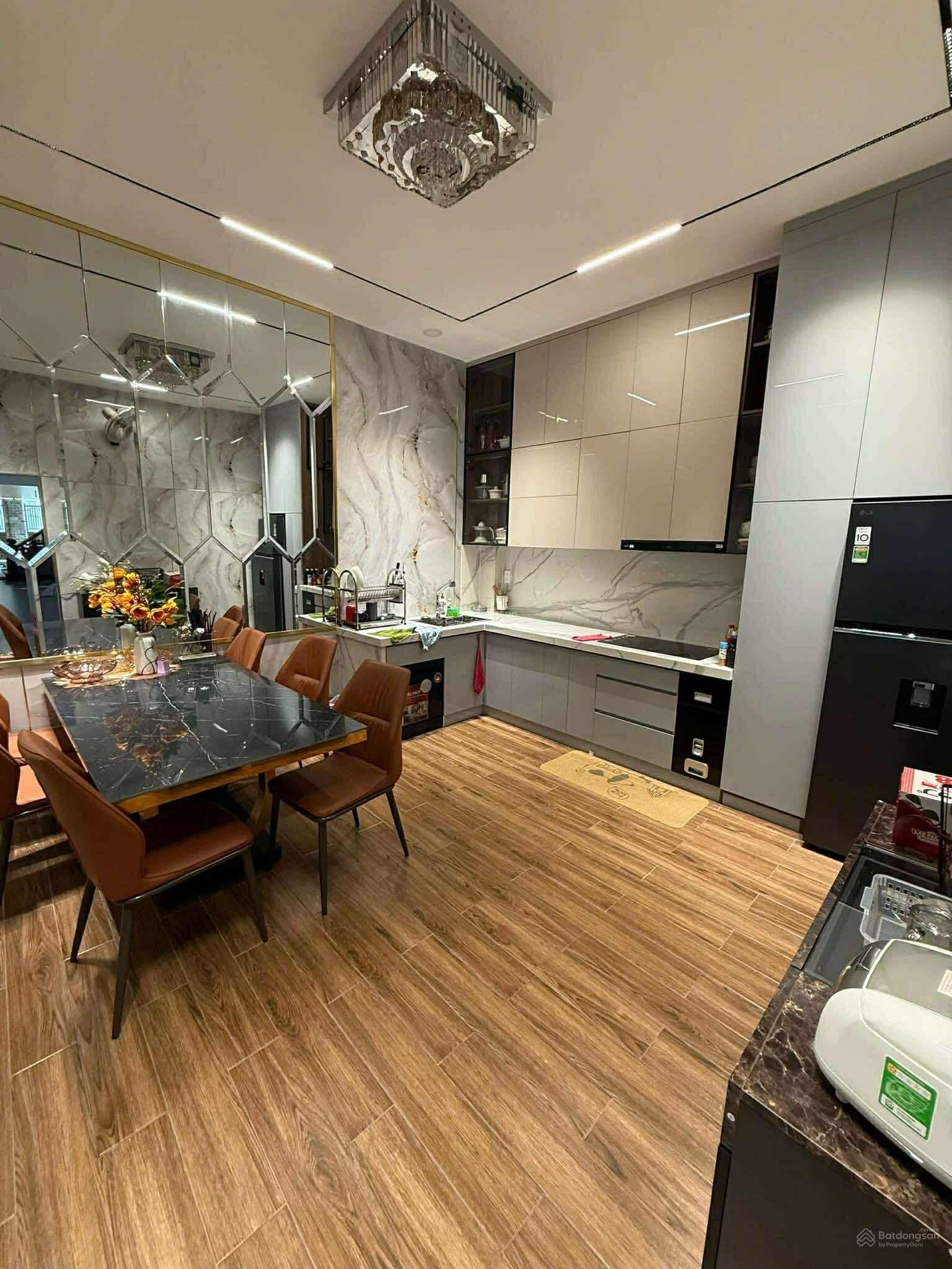 BÁN VILLA 2 TẦNG ĐẸP HẺM XE TẢI, SÁT MẶT TIỀN ĐẶNG VĂN BI- BÌNH THỌ- 191M2 ( 7,57x26m)- GIÁ 19,8 TỶ