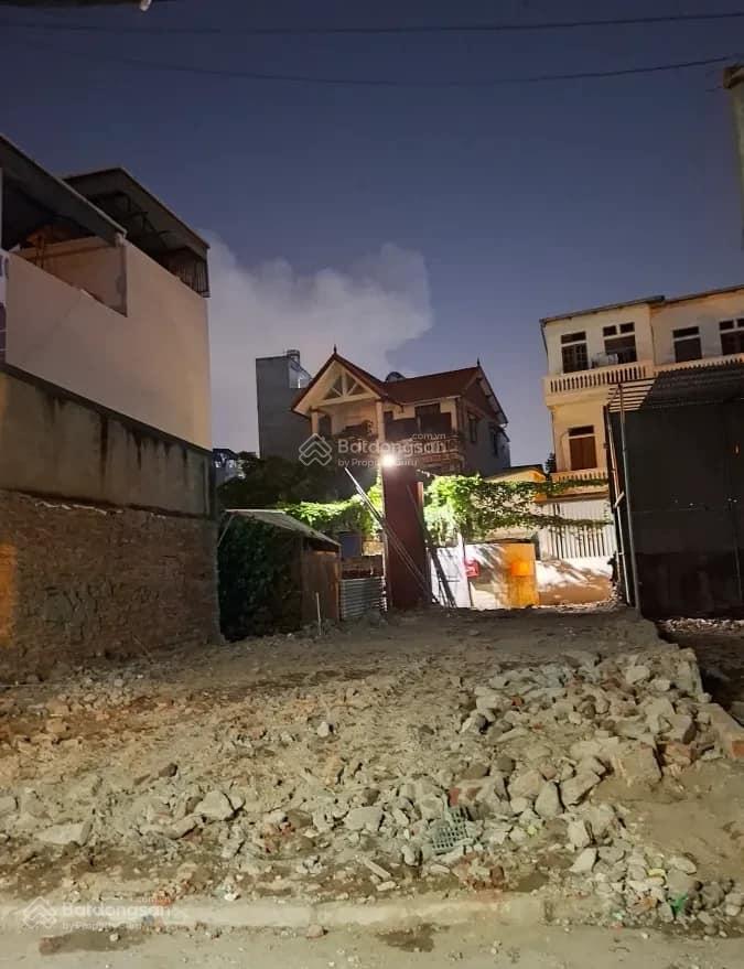 Lô đất phân lô sân Golf Tư Đình - ô tô tránh diện tích 113m2 thoáng 2 mặt - chỉ 20,5 tỷ