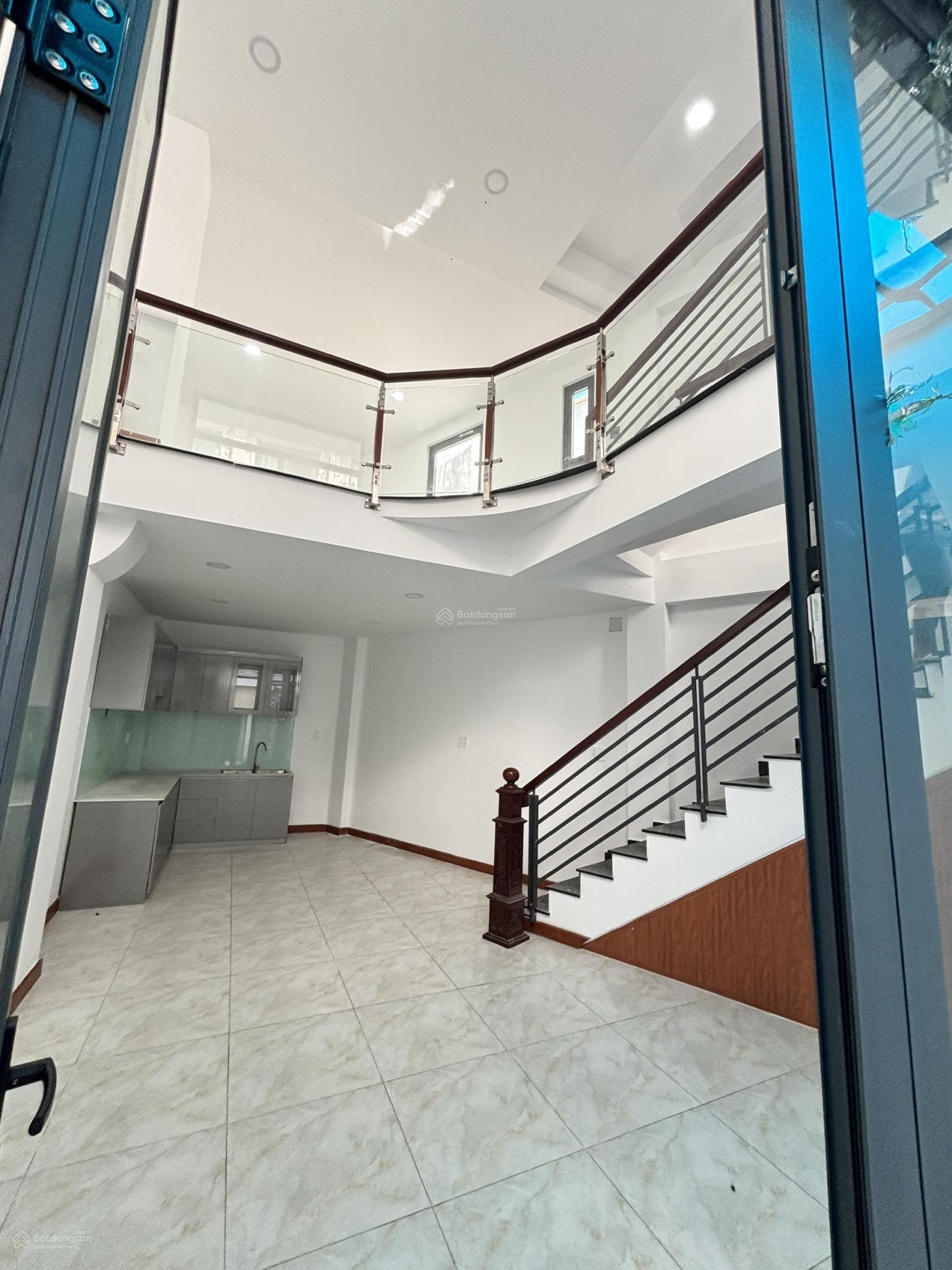 Bán Căn góc 2 mặt tiền hẻm ĐS20 p5 Gò Vấp. DTCN 56m2, 1 trệt lửng 2 lầu sân thượng, giá 7.55 tỷ TL