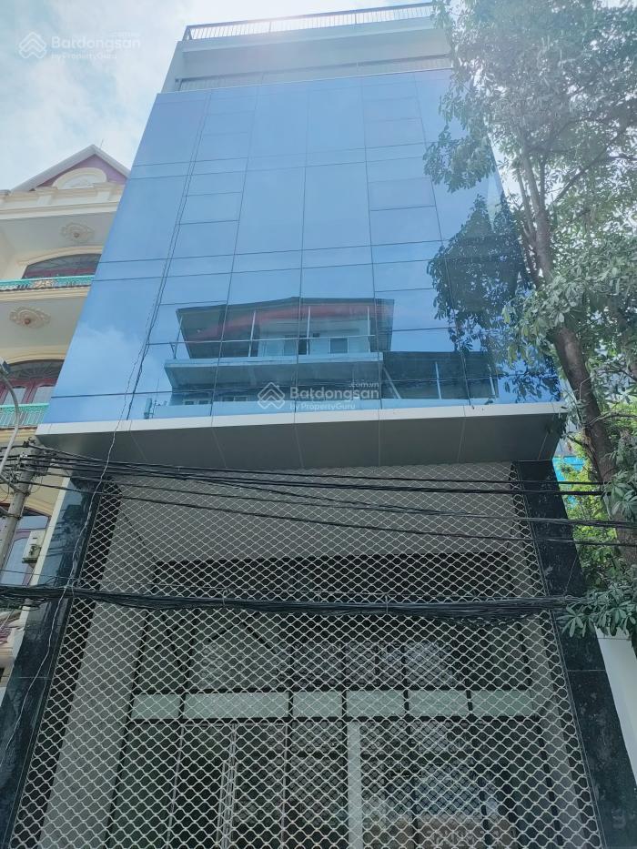 Cho Thuê Nguyên Tòa Đường Quách Văn Tuấn, Khu Văn Phòng K300. DT: 7x20m. Hầm, Trệt, 4 Lầu. Sàn Suốt