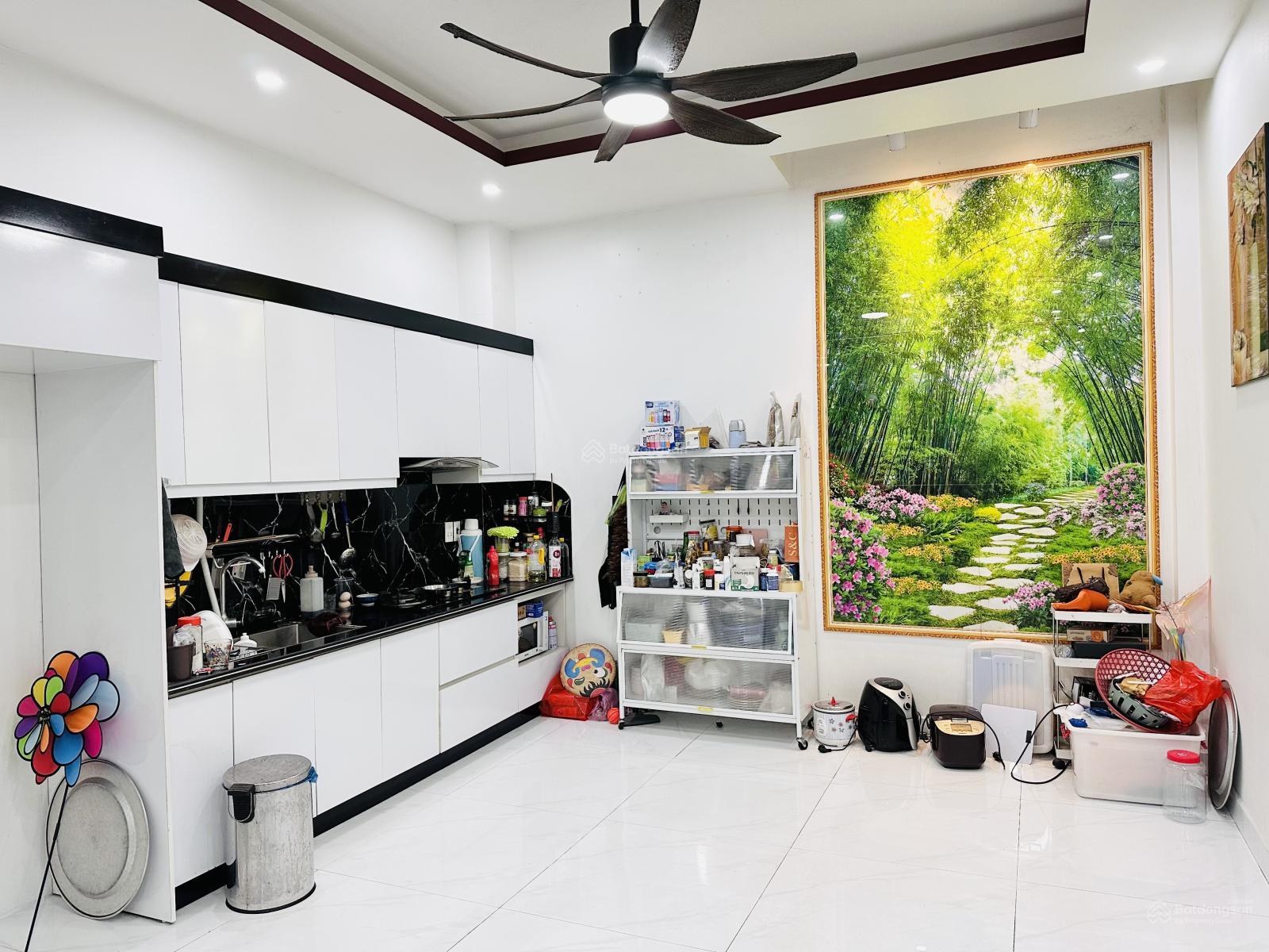 Nhà Himlam CÓ SỔ dân xây 4 tầng Đông Nam, trục chính Full Nội Thất