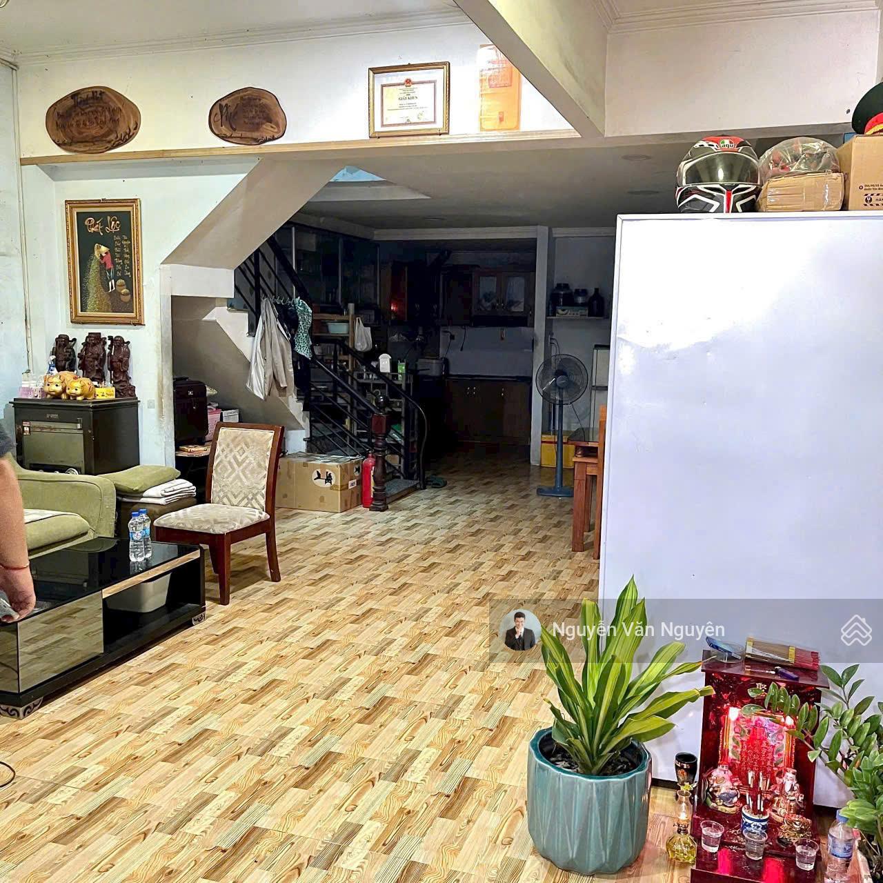 Giá rẻ hơn ngân hàng. Nhà mặt tiền Đặng Văn Bi, Bình Thọ. QH xây được 7 tầng. DT 110m2 vuông vức