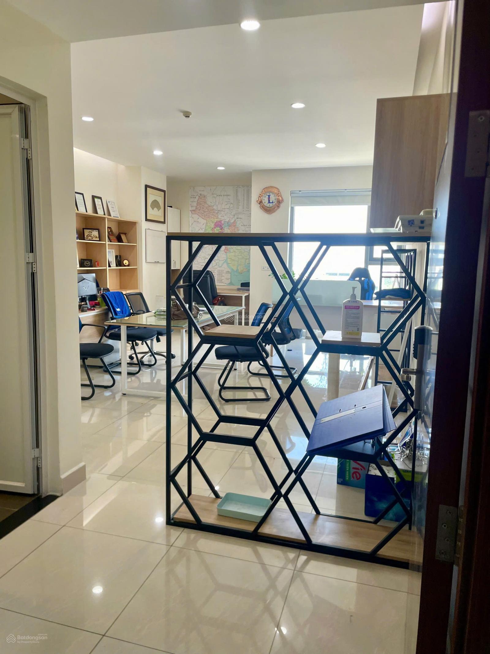 Cho thuê Officetel tại Phú Mỹ Hưng - Quận 7 trung tâm hành chính. View thoáng sáng sủa giá: 18tr