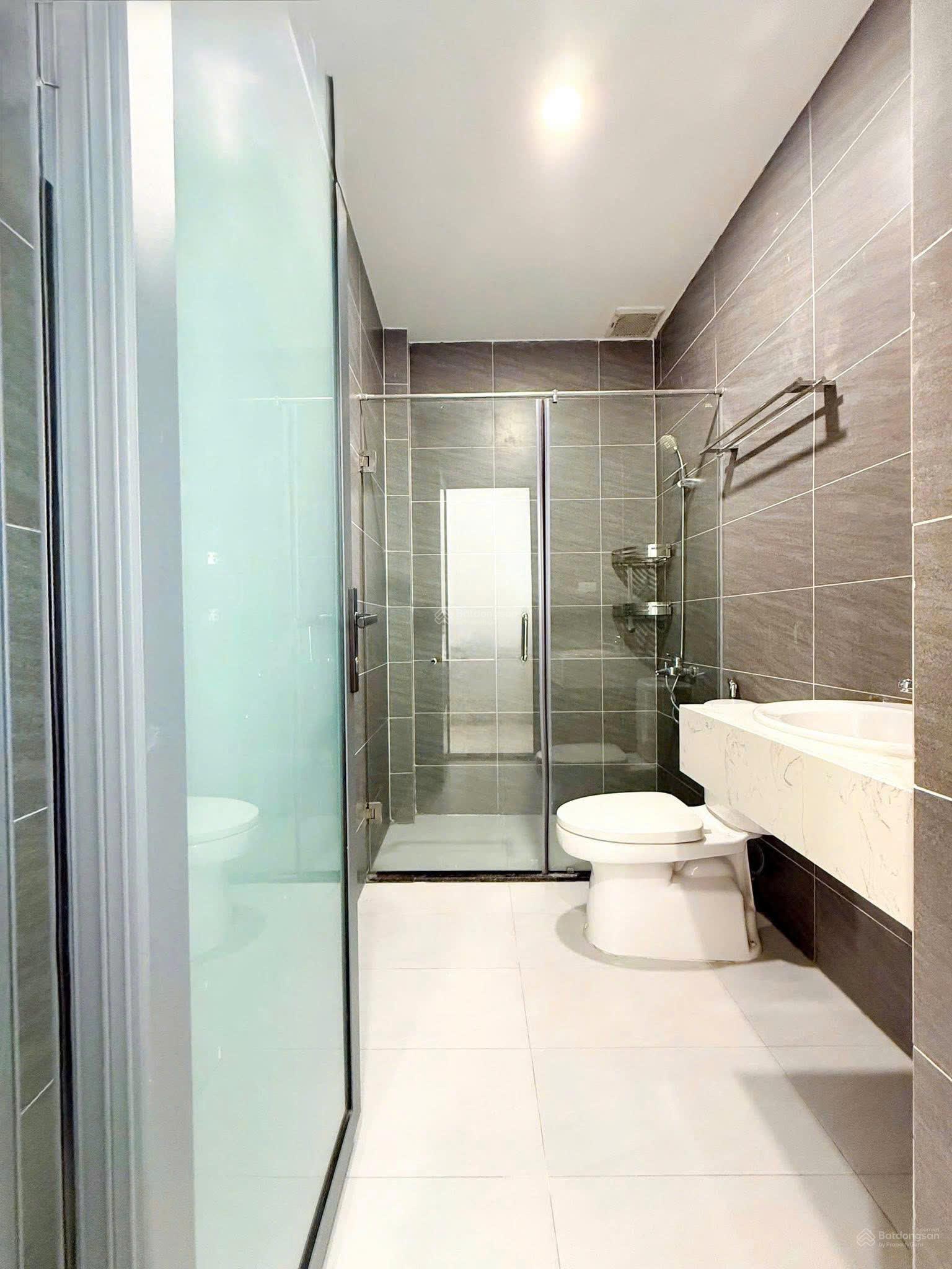 CHO THUÊ PHÒNG KDC ĐẠI PHÚC PHẠM HÙNG GẦN NGUYỄN VĂN LINH CAO LỖ Q8. FULL NỘI THẤT. 5,2TR/THÁNG.