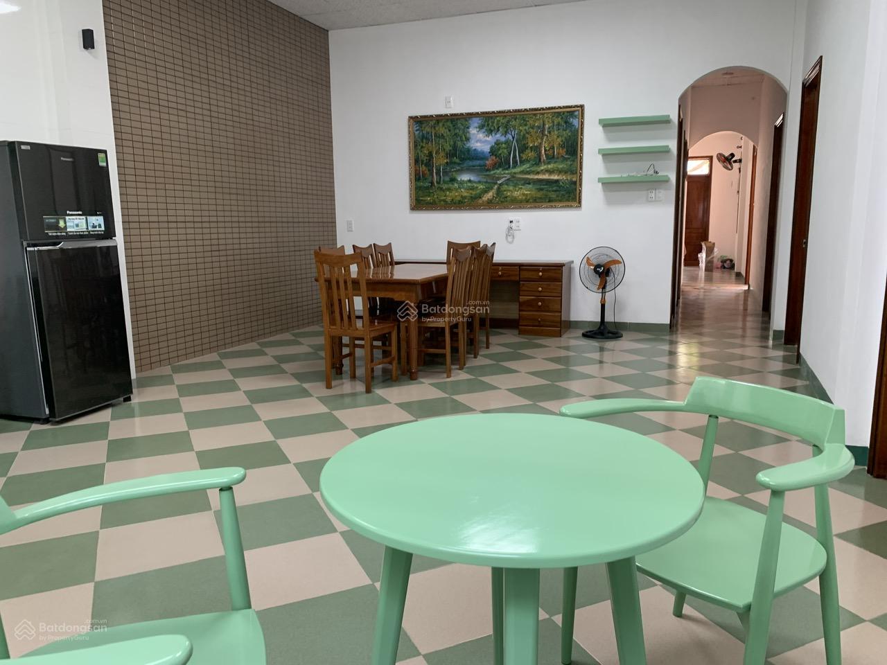 Hàng hiếm - bán nhà kiệt đường nhựa 7m, Trưng Nữ Vương - DT khủng 242m2 ngang 9,44m. Giá rẻ