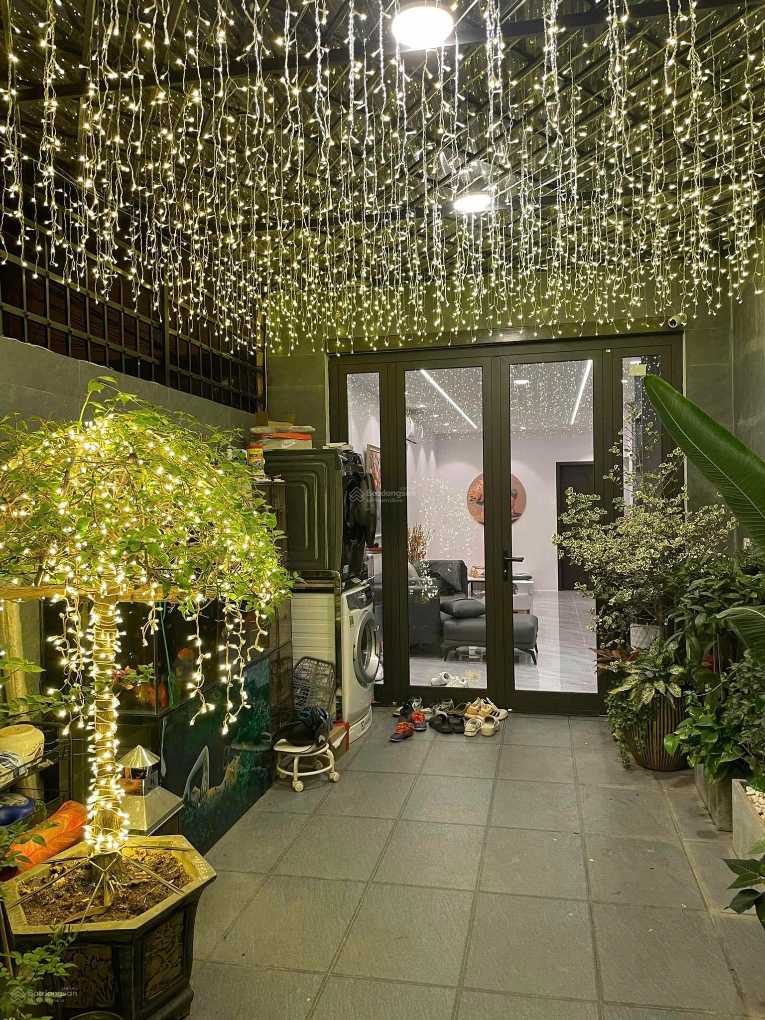 Bán căn hộ T1 - Láng Hạ - Giảng Võ - lô góc 4mặt thoáng 50m2 (SD 100m) 2 ngủ riêng ô tô đỗ cửa